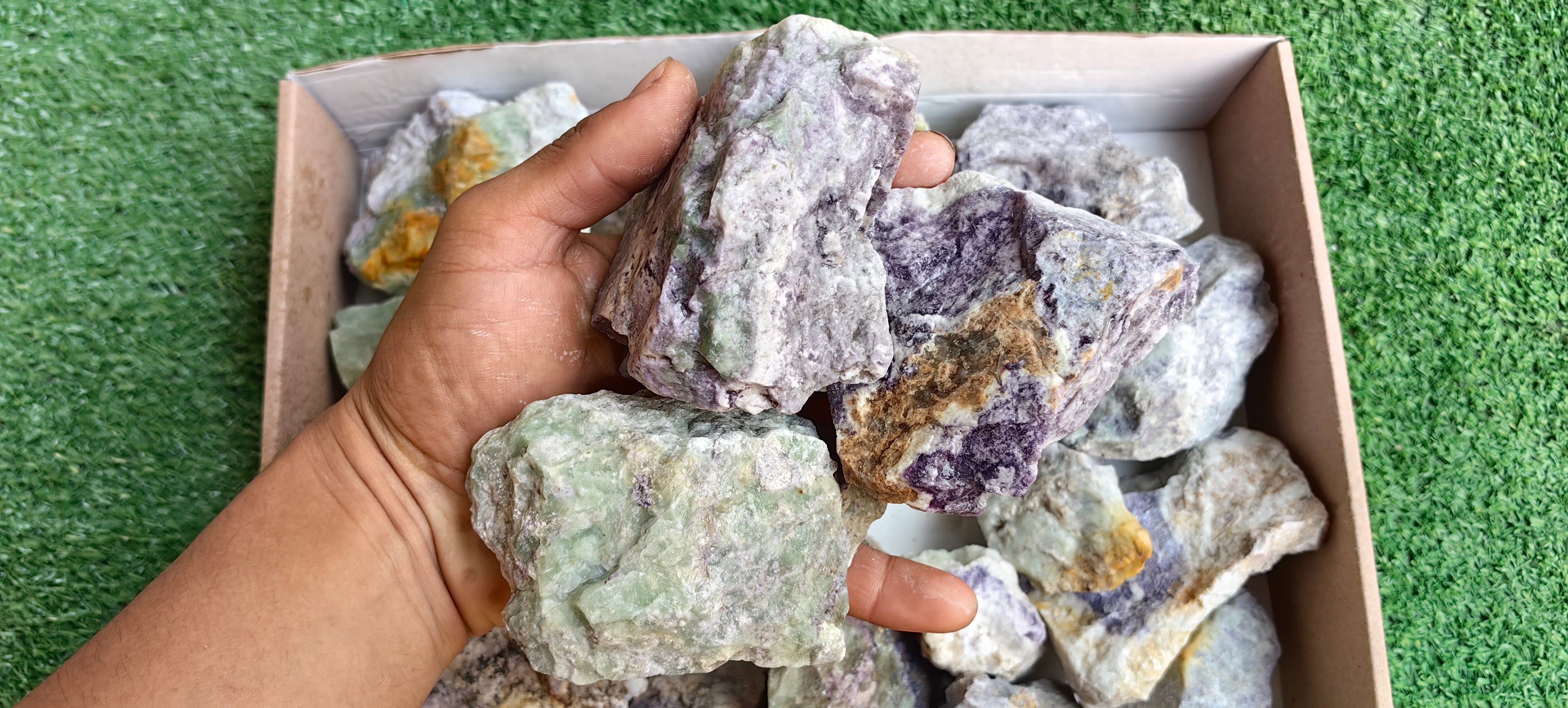 Lot 4 Kg Bolivianite Rough