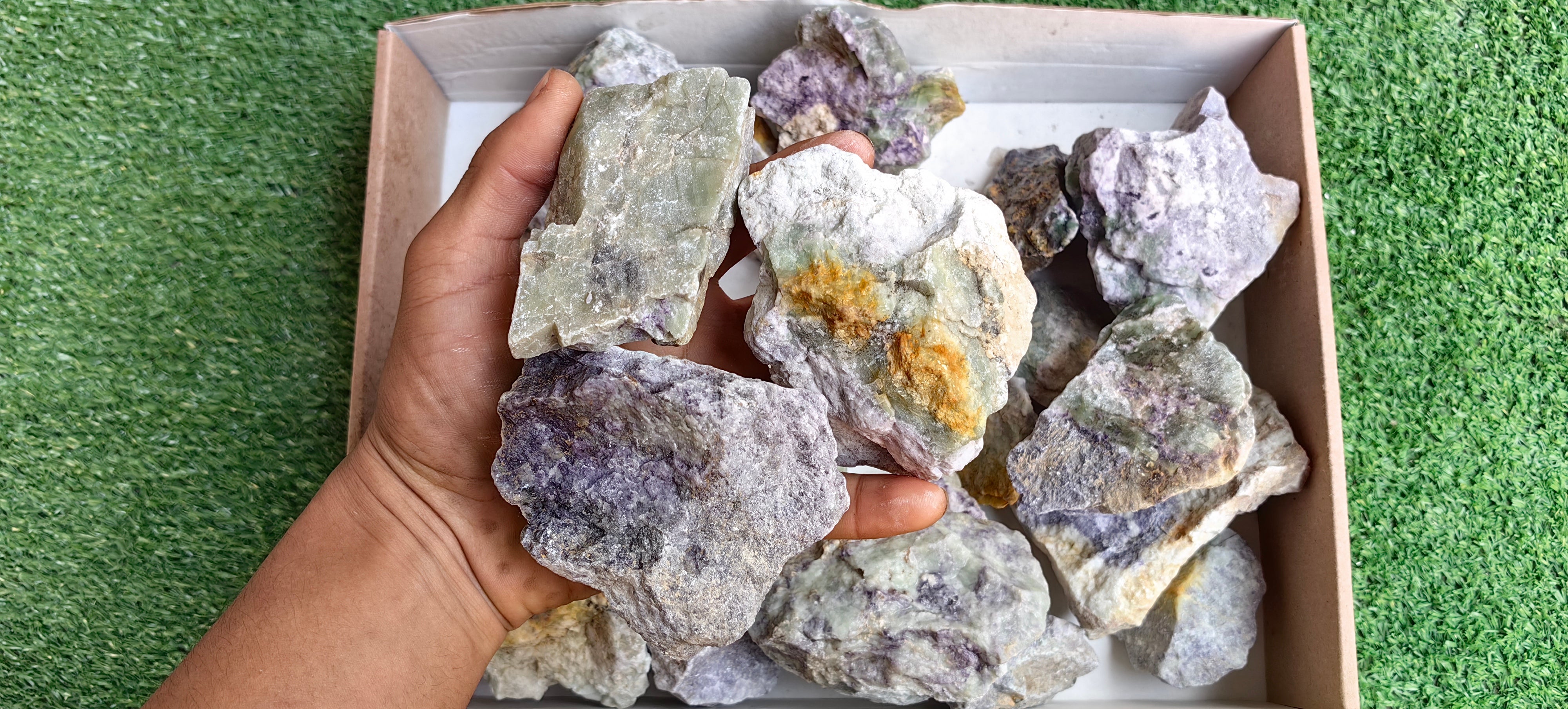 Lot 4 Kg Bolivianite Rough