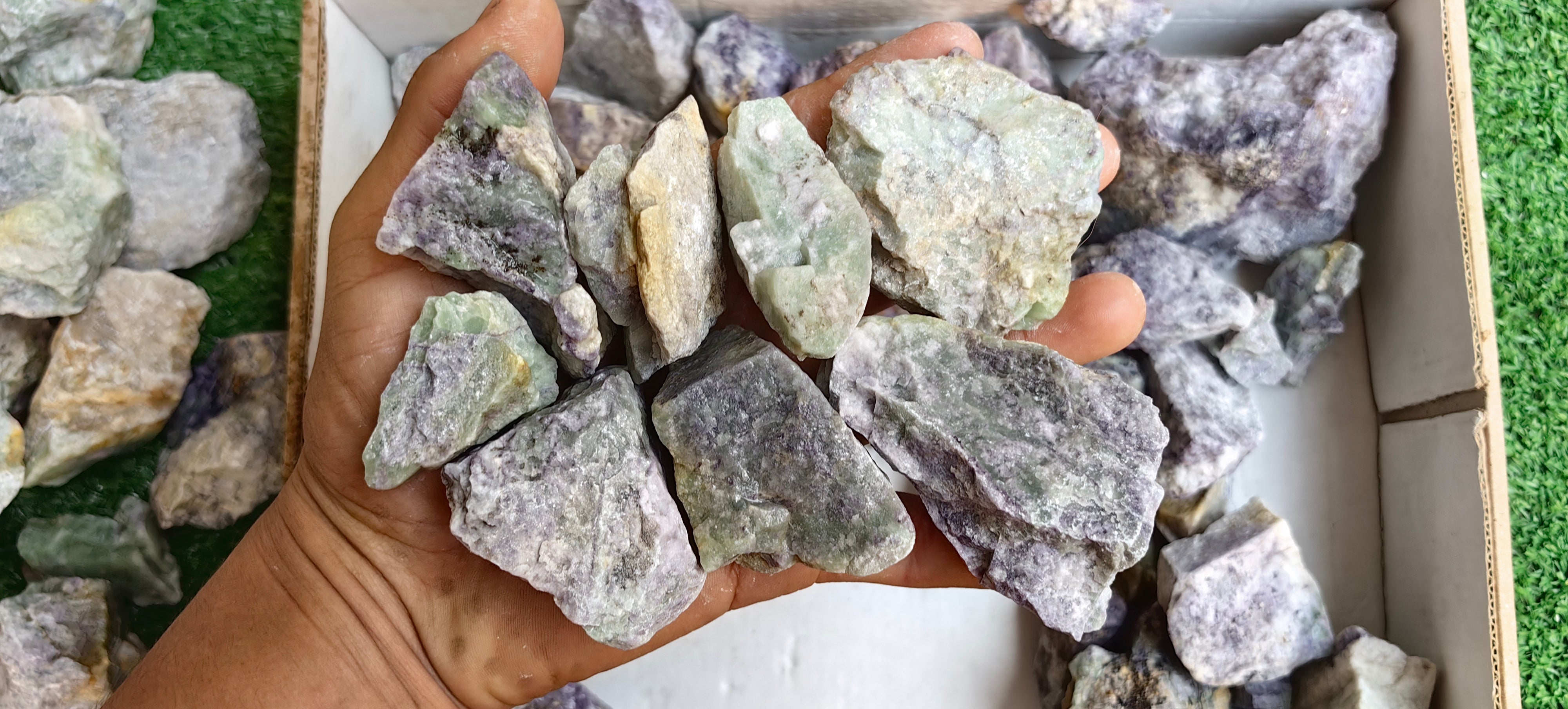 Lot 4 Kg Bolivianite Rough