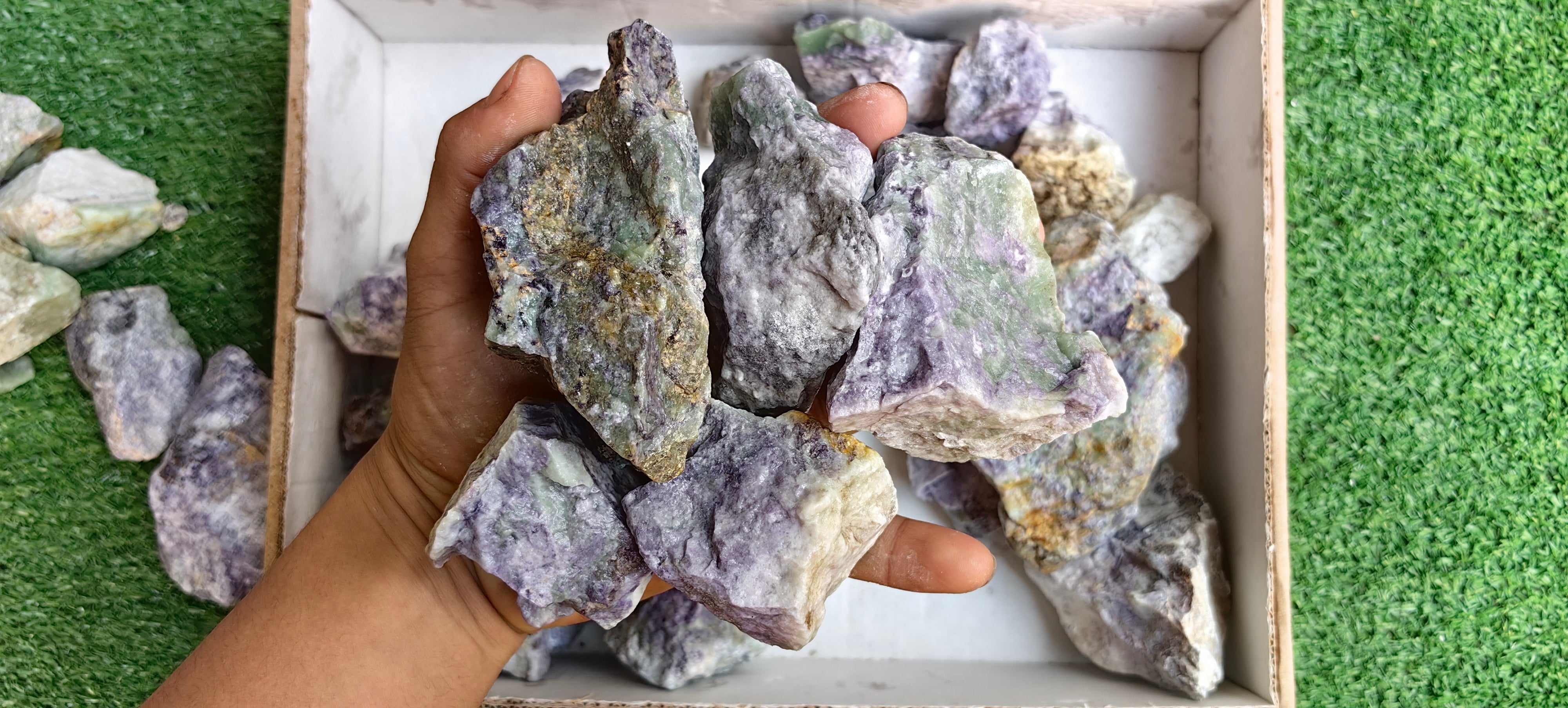 Lot 4 Kg Bolivianite Rough