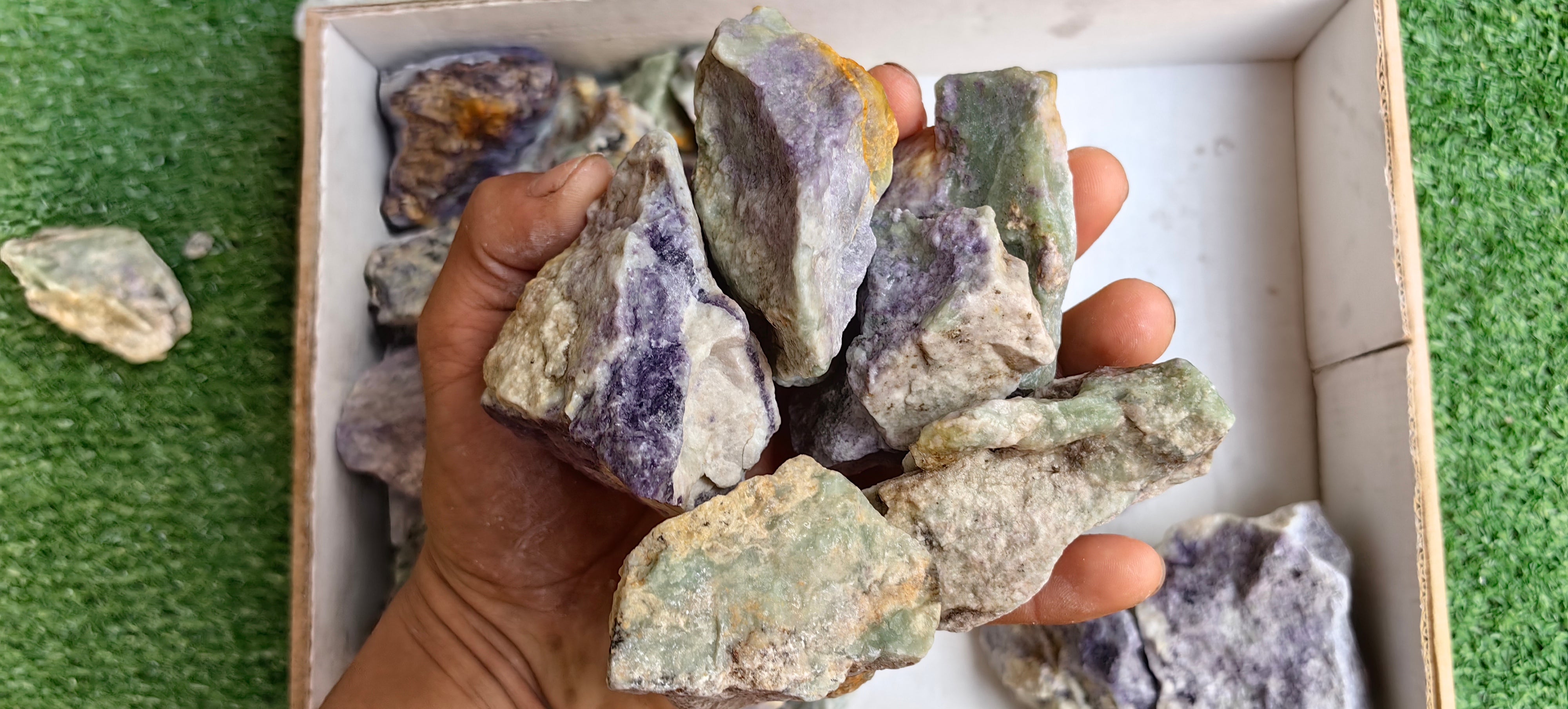 Lot 4 Kg Bolivianite Rough