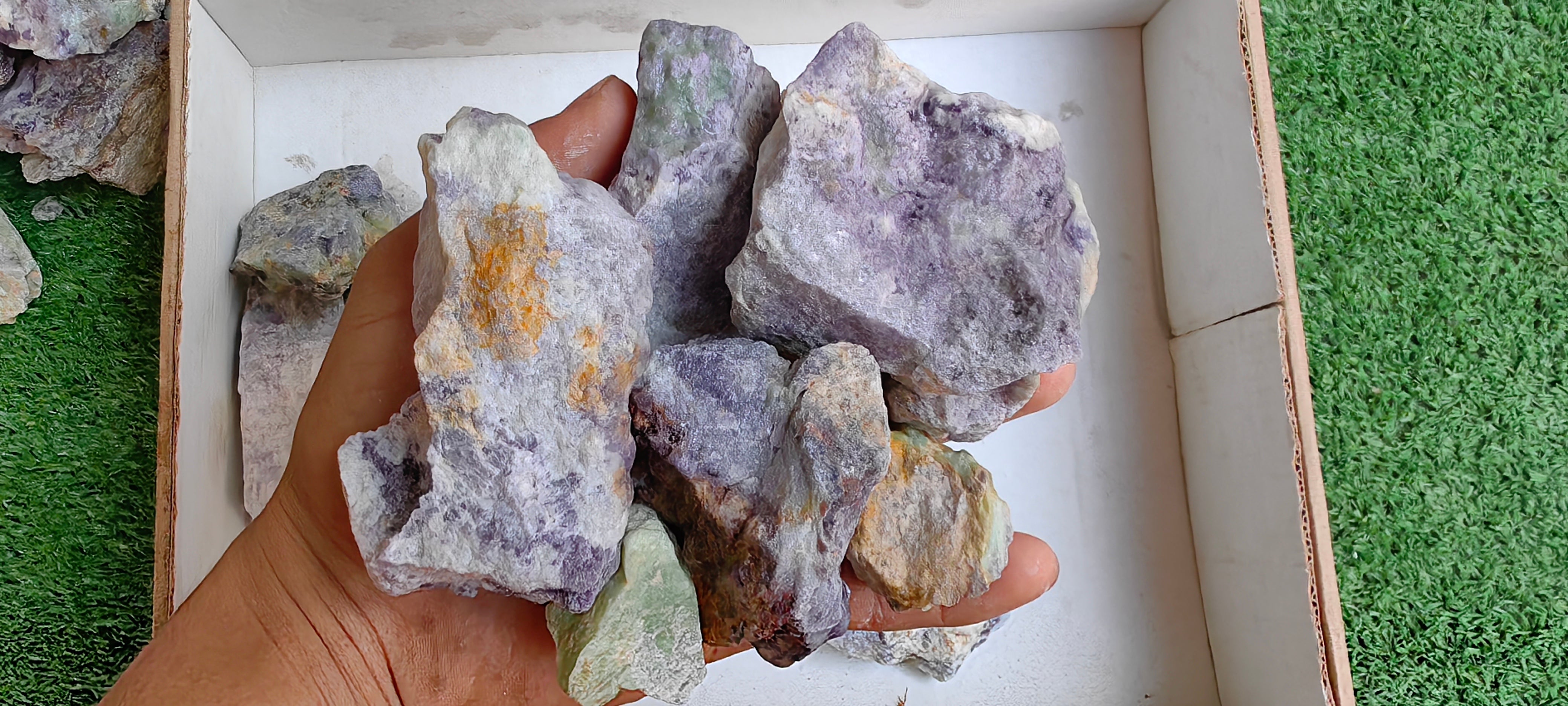 Lot 4 Kg Bolivianite Rough