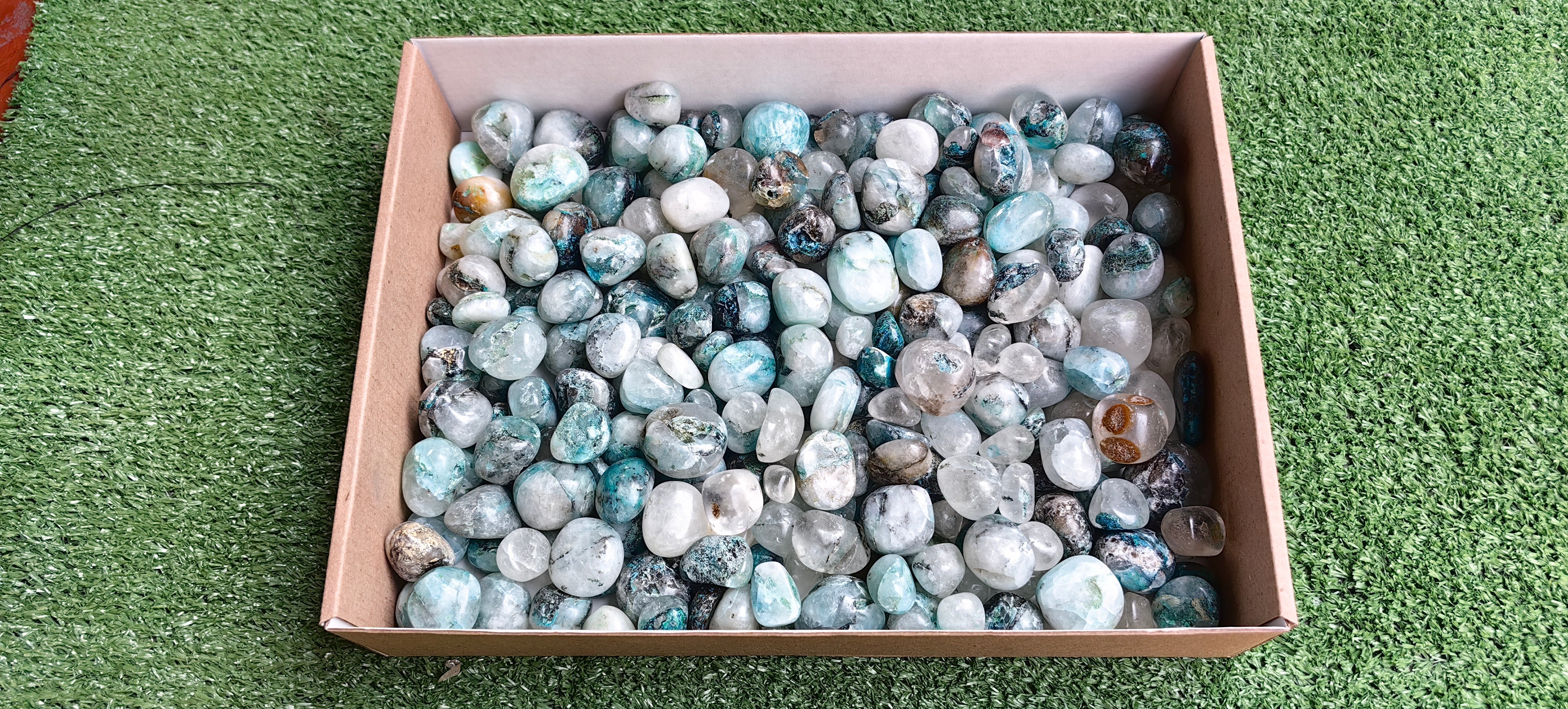 Lot 3 Kg Chrysocolla Quartz Tumbled