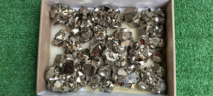 Lot 28 pcs Pyrite Triangle