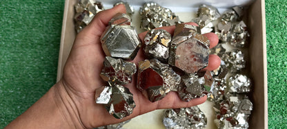 Lot 28 pcs Pyrite Triangle