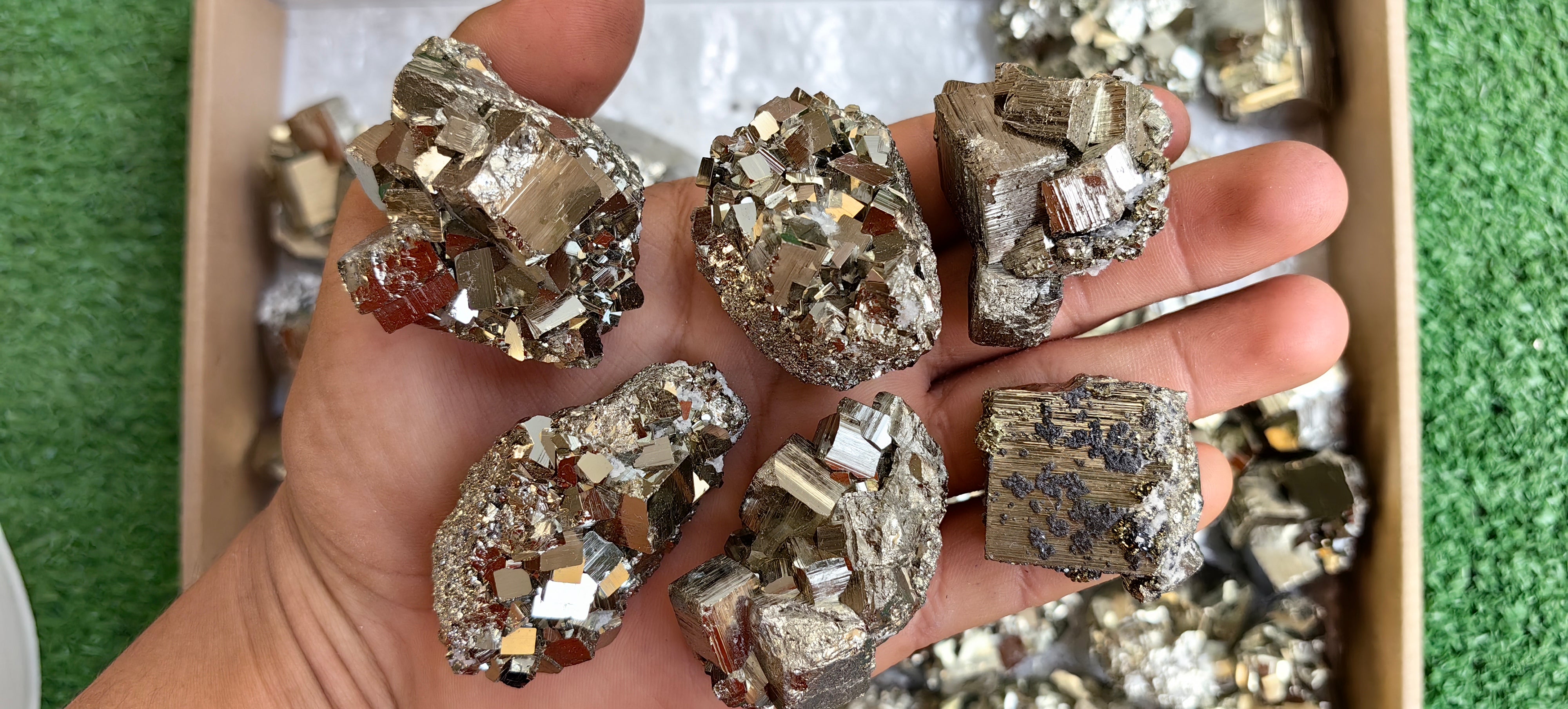 lot 41 pcs Pyrite