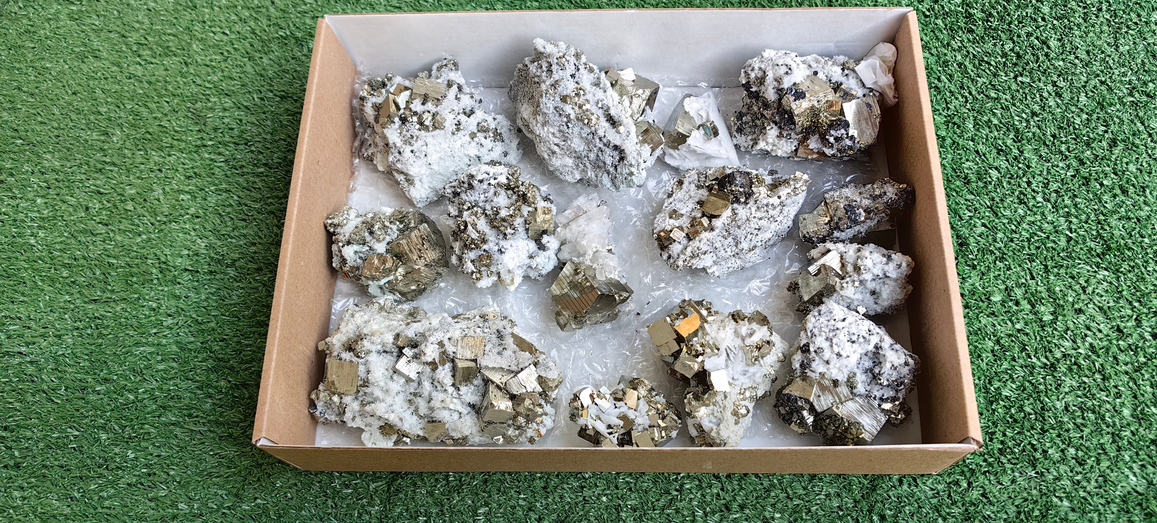 Lot 14 pcs Pyrite Cubic with Calcite