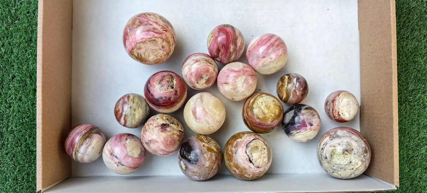 Lot 18 pc Strawberry Pink Opal Sphere