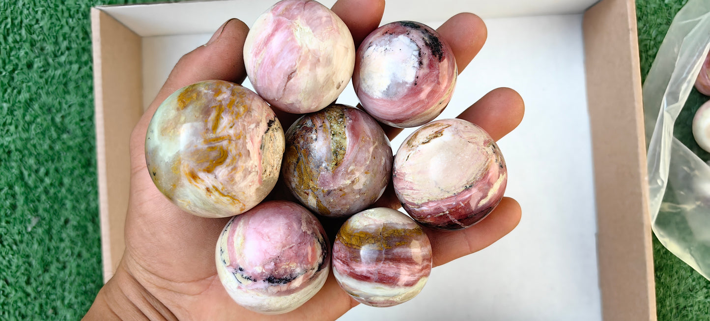 Lot 18 pc Strawberry Pink Opal Sphere