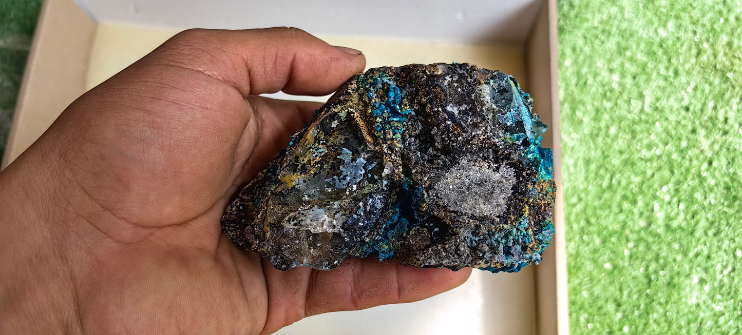 Lot 1 Chrysocolla on Quartz