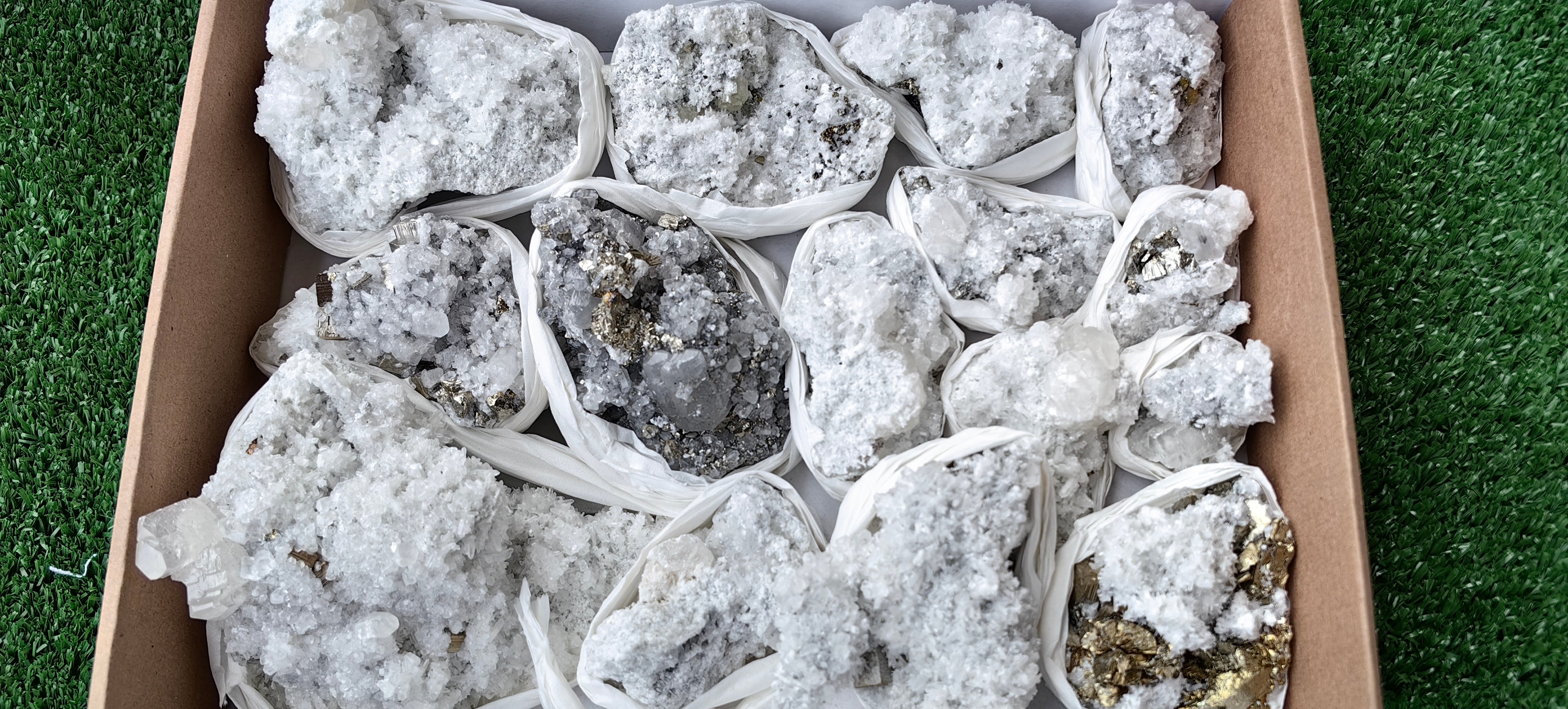 Lot 15 Pcs Pyrite with Calcite*