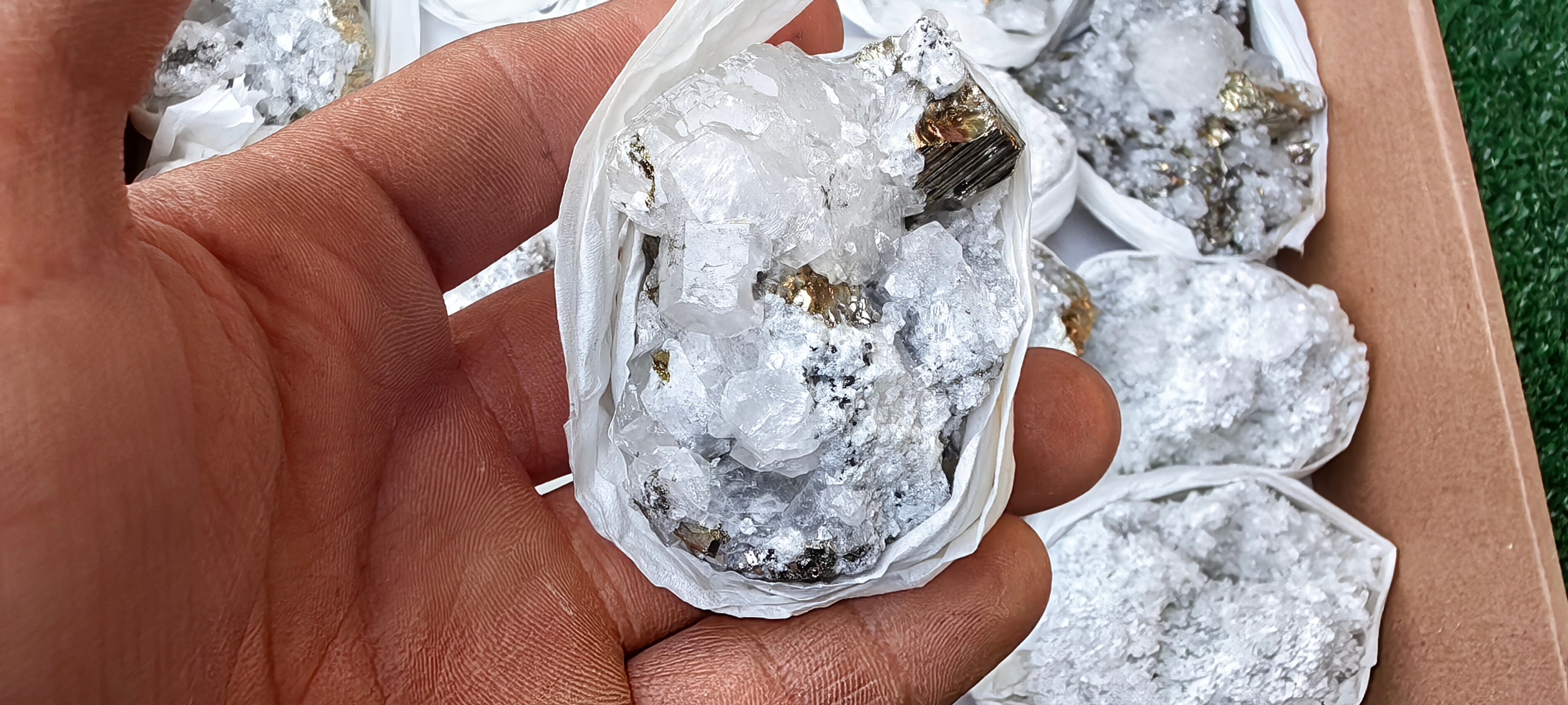 Lot 16 Pcs Pyrite with Calcite*