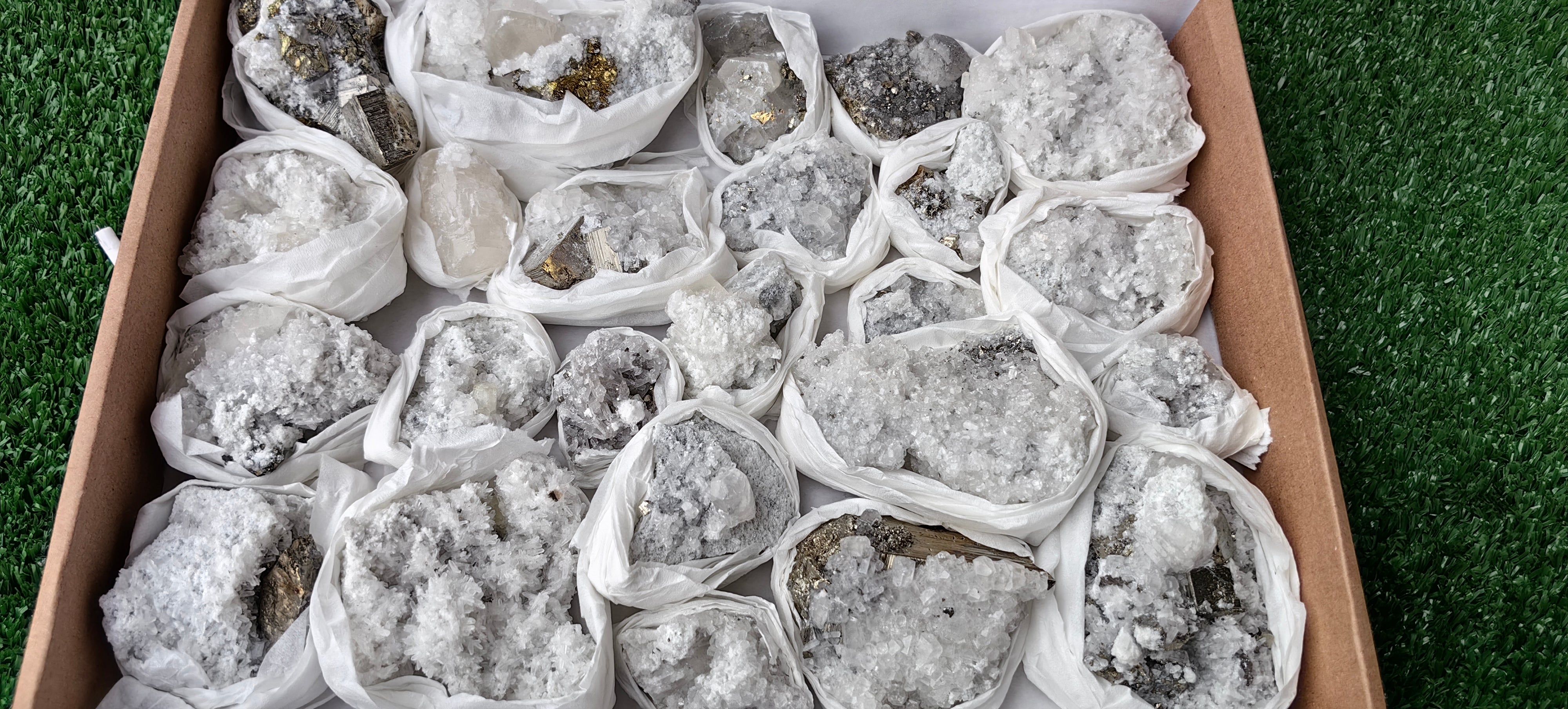 Lot 24 pieces calcite fluorescent chalcopyrite and pyrite*
