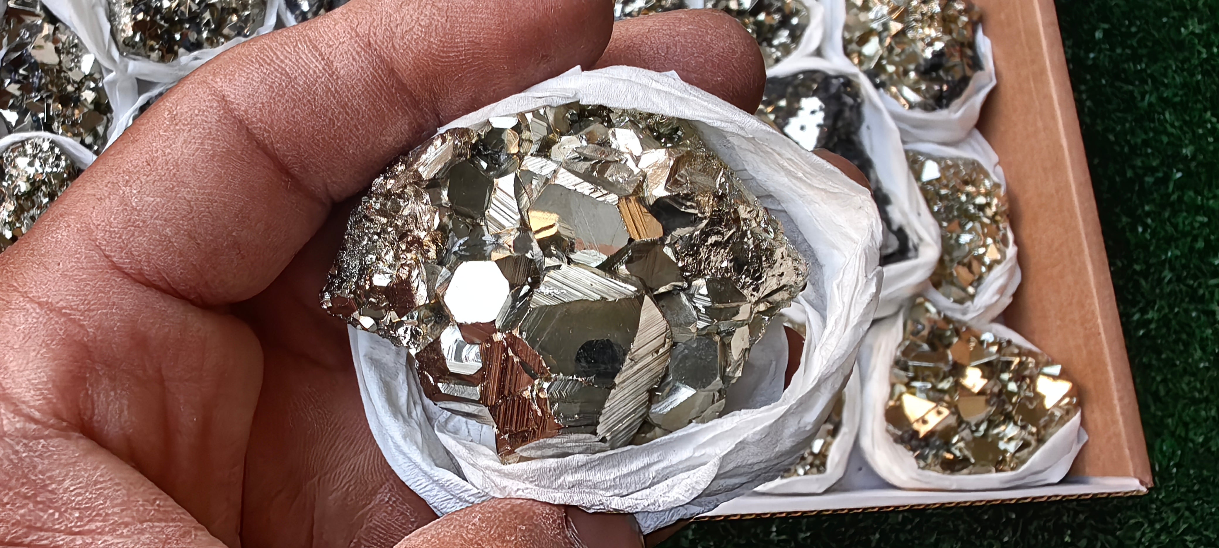 Lot 33 pieces Pyrite with Sphalerite**