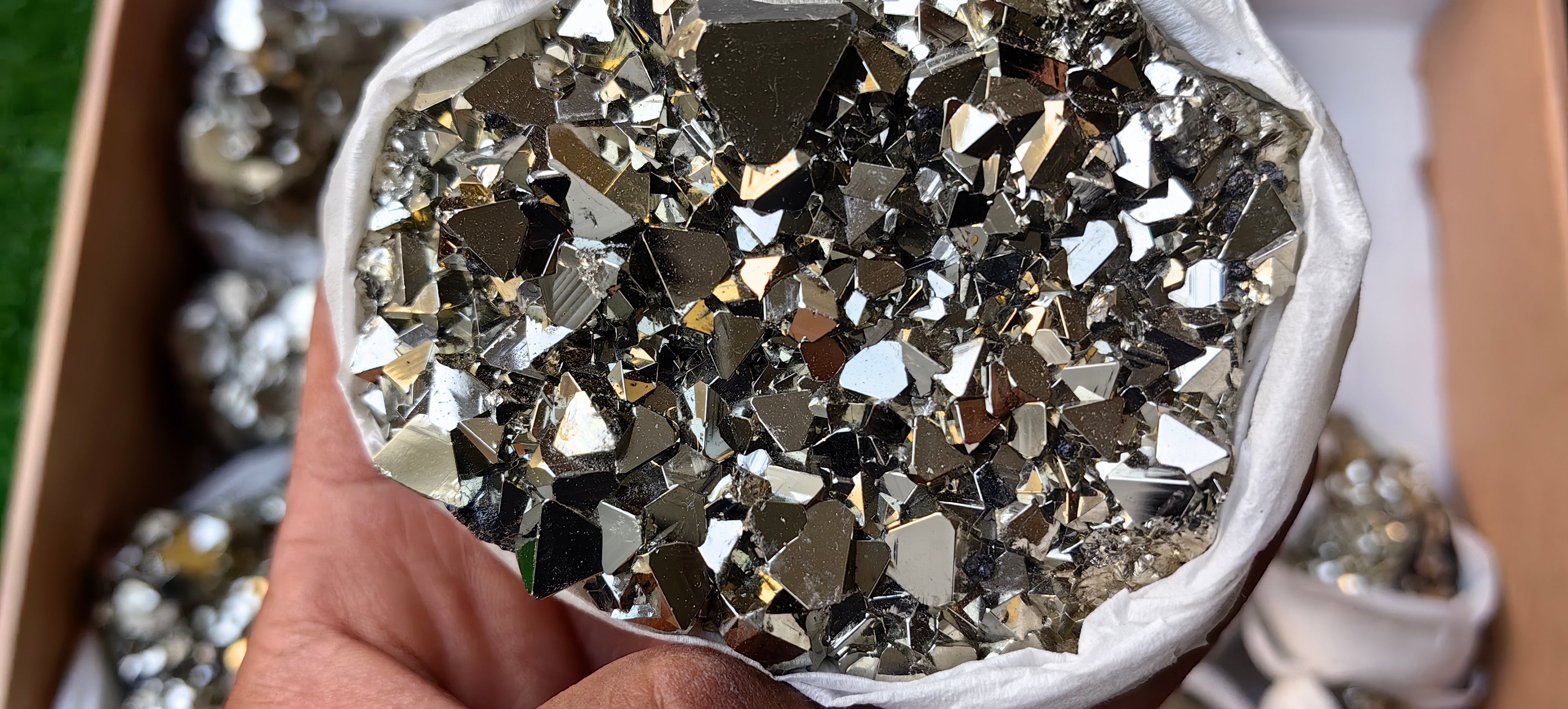 Lot 16 pieces Pyrite with Sphalerite**