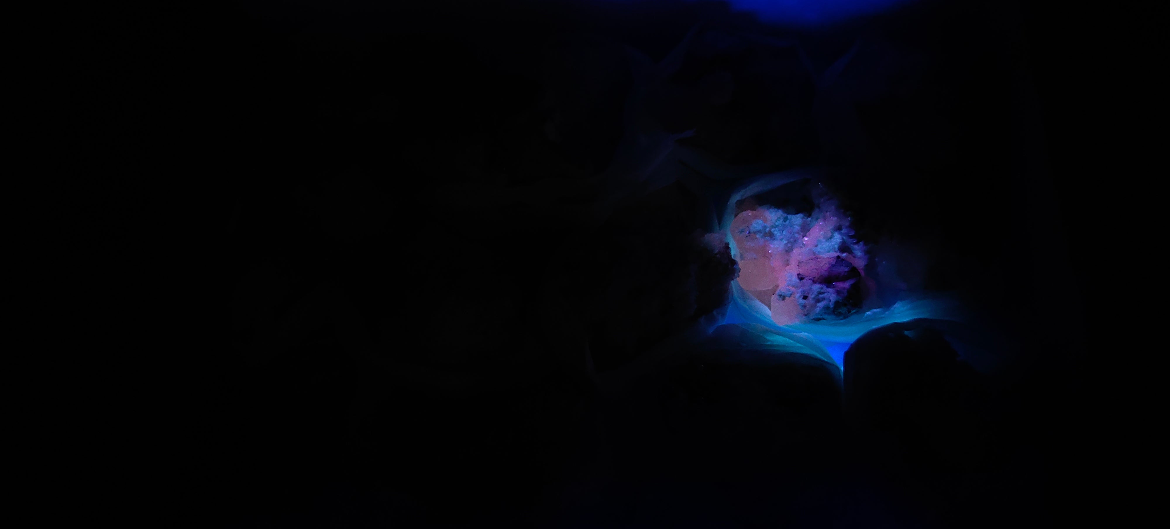 Lot 12 Pcs Pyrite with Calcite*