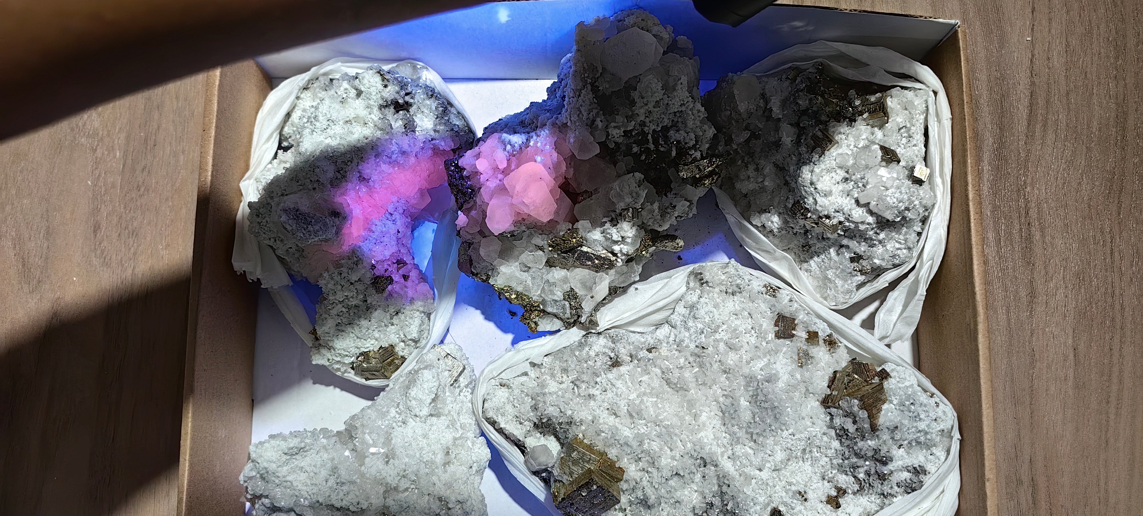 Lot 5 pieces calcite fluorescent chalcopyrite and pyrite*