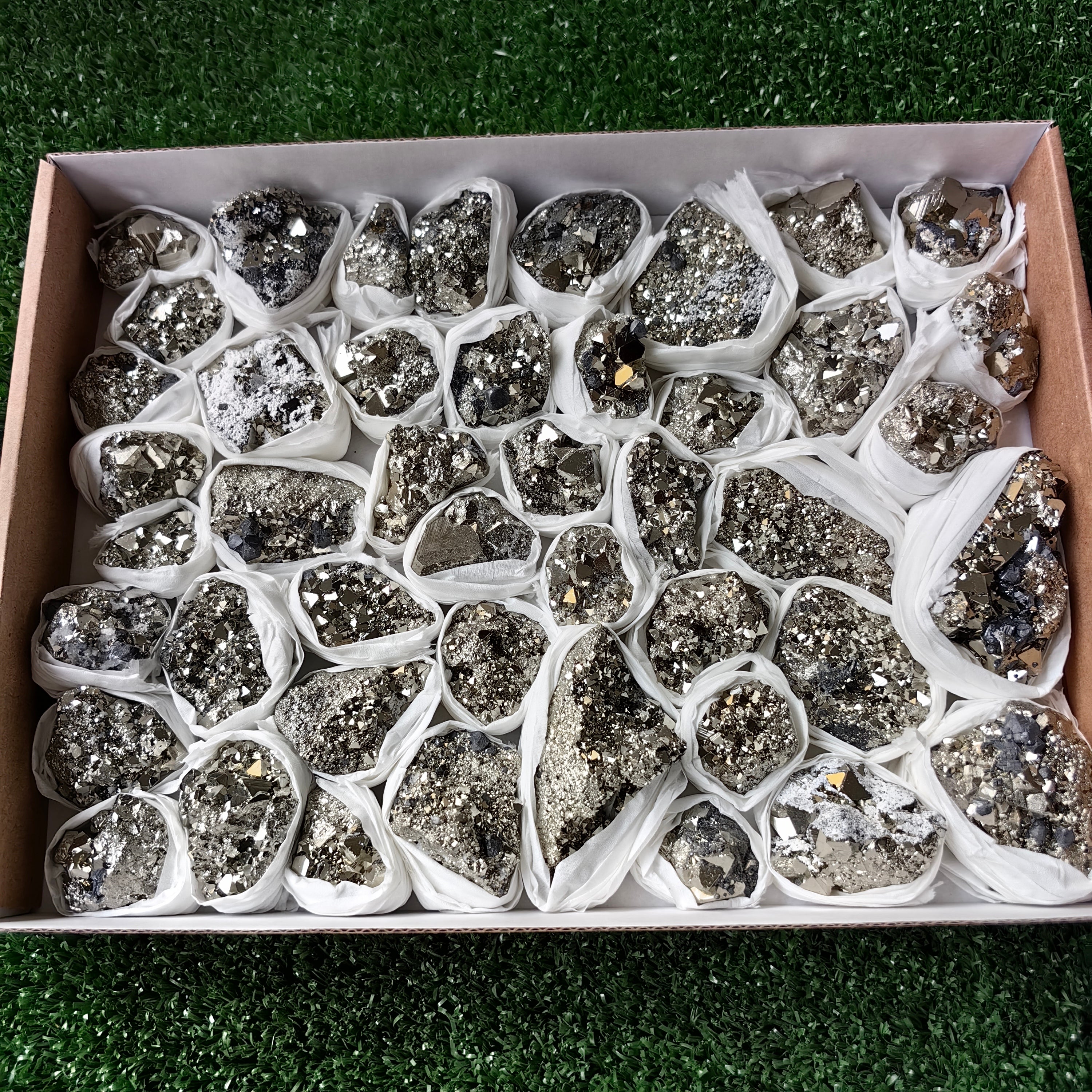 Flat pyrite Octahedral