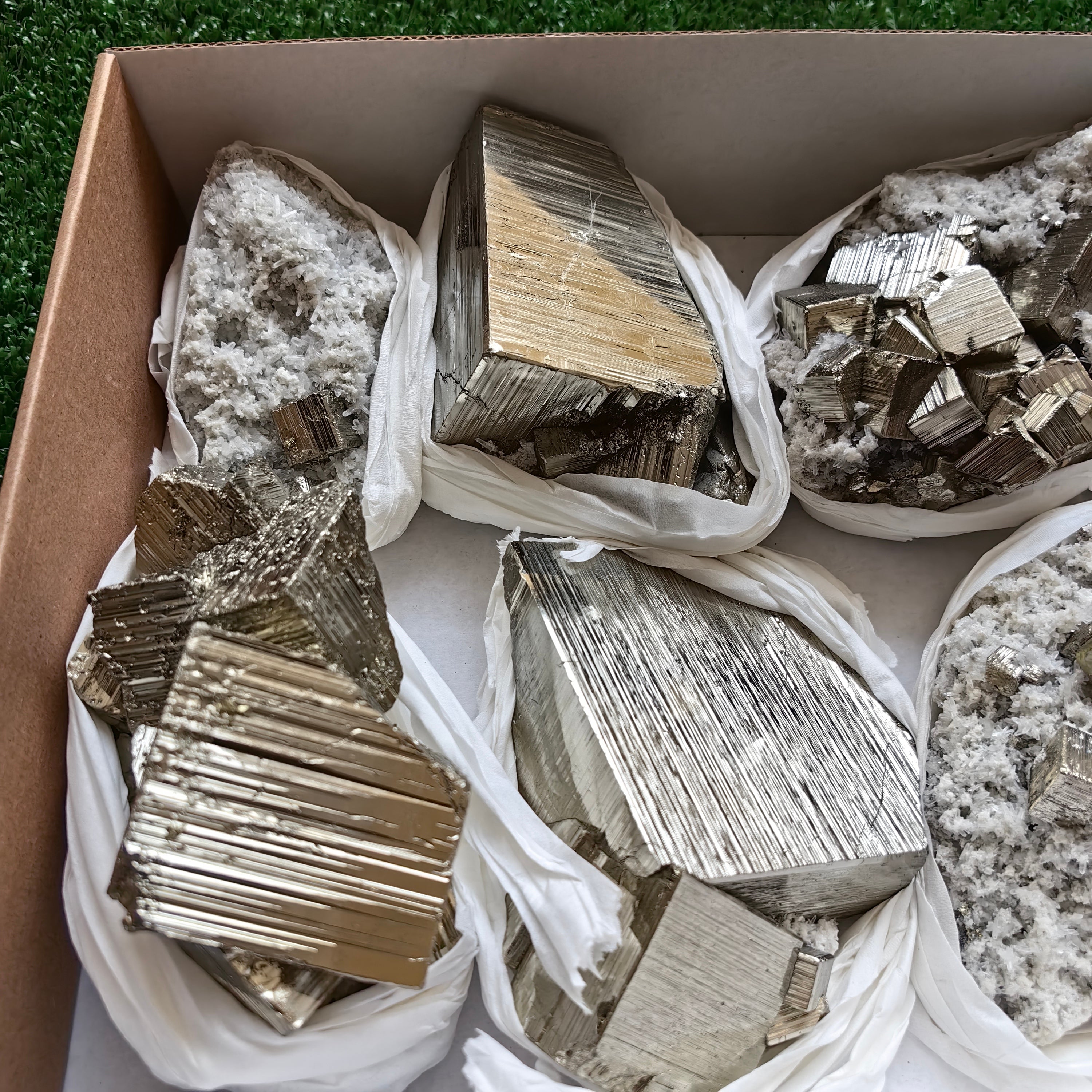 Box pyrite cubic