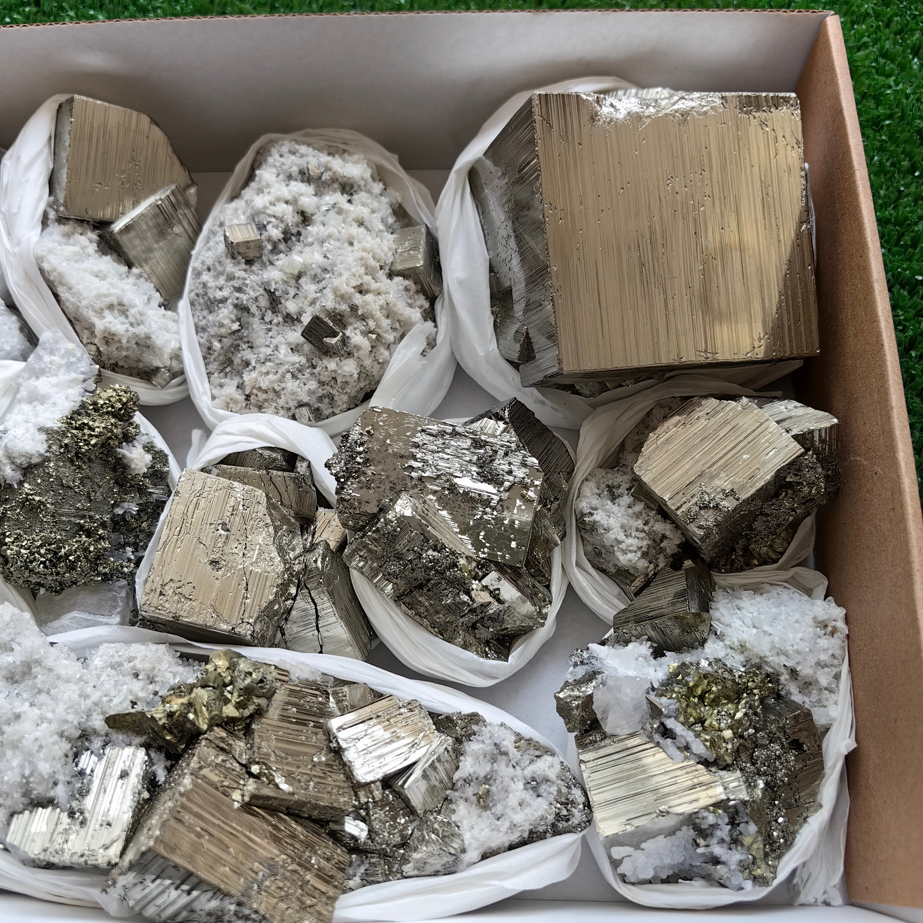 Box pyrite cubic