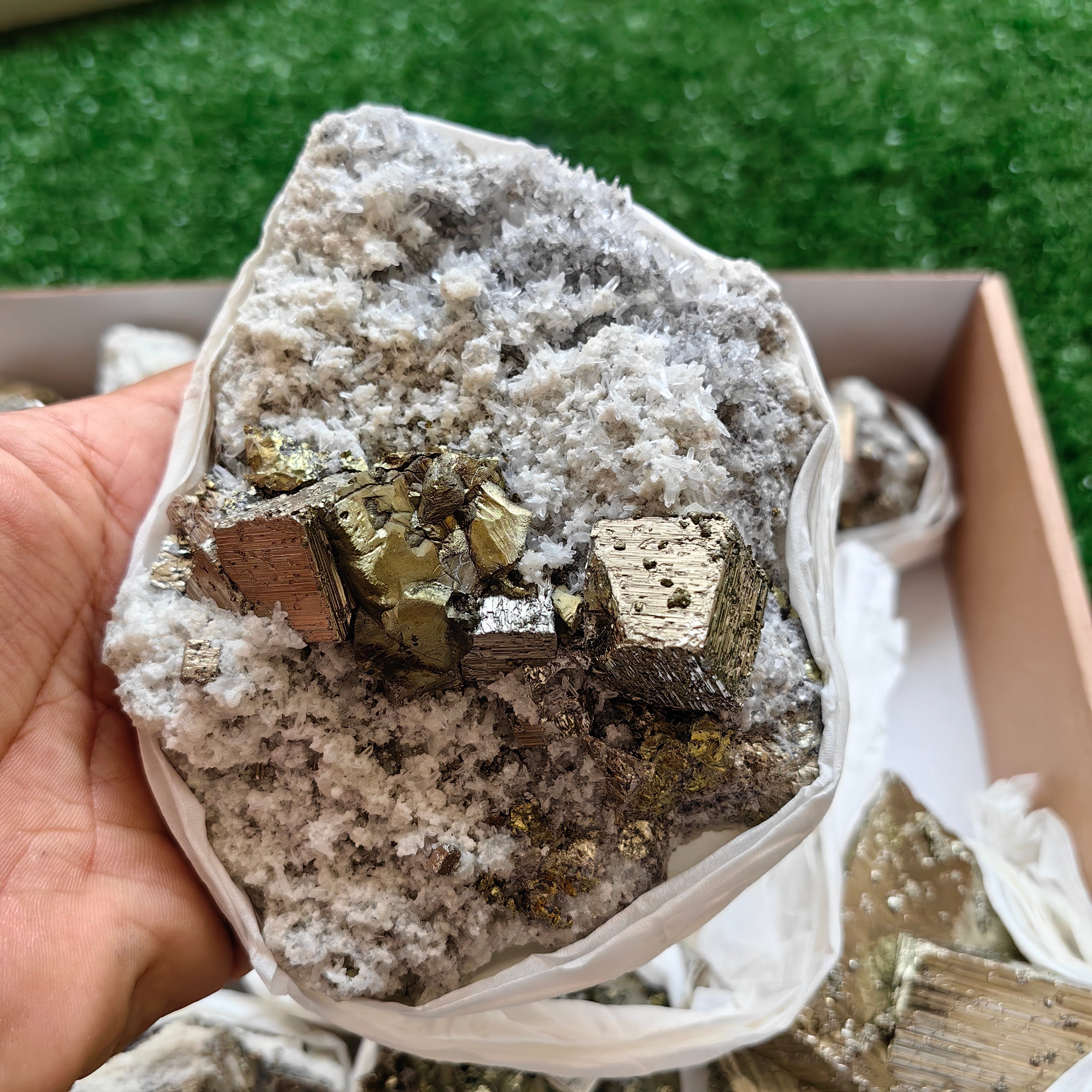 Box pyrite cubic
