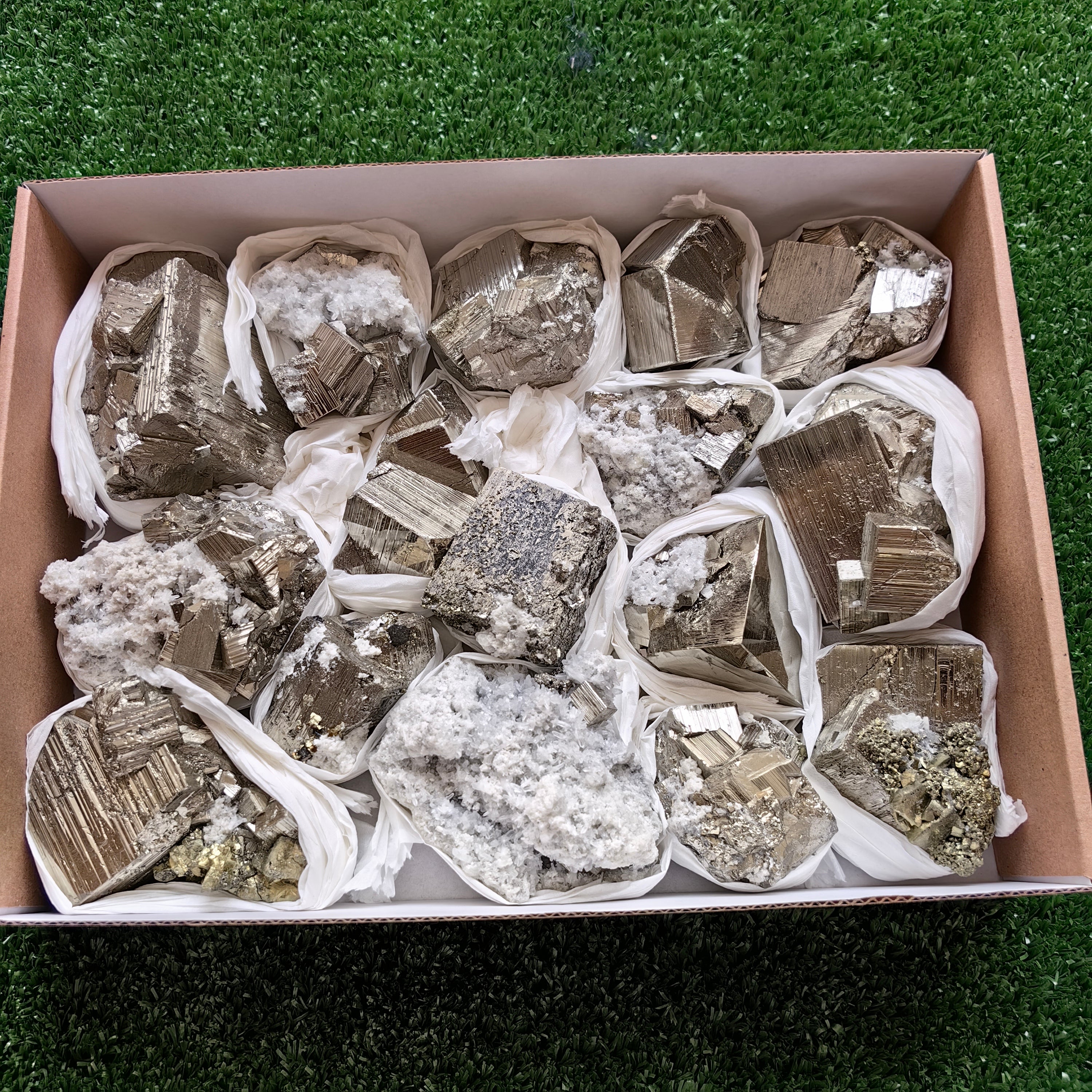 Box pyrite cubic