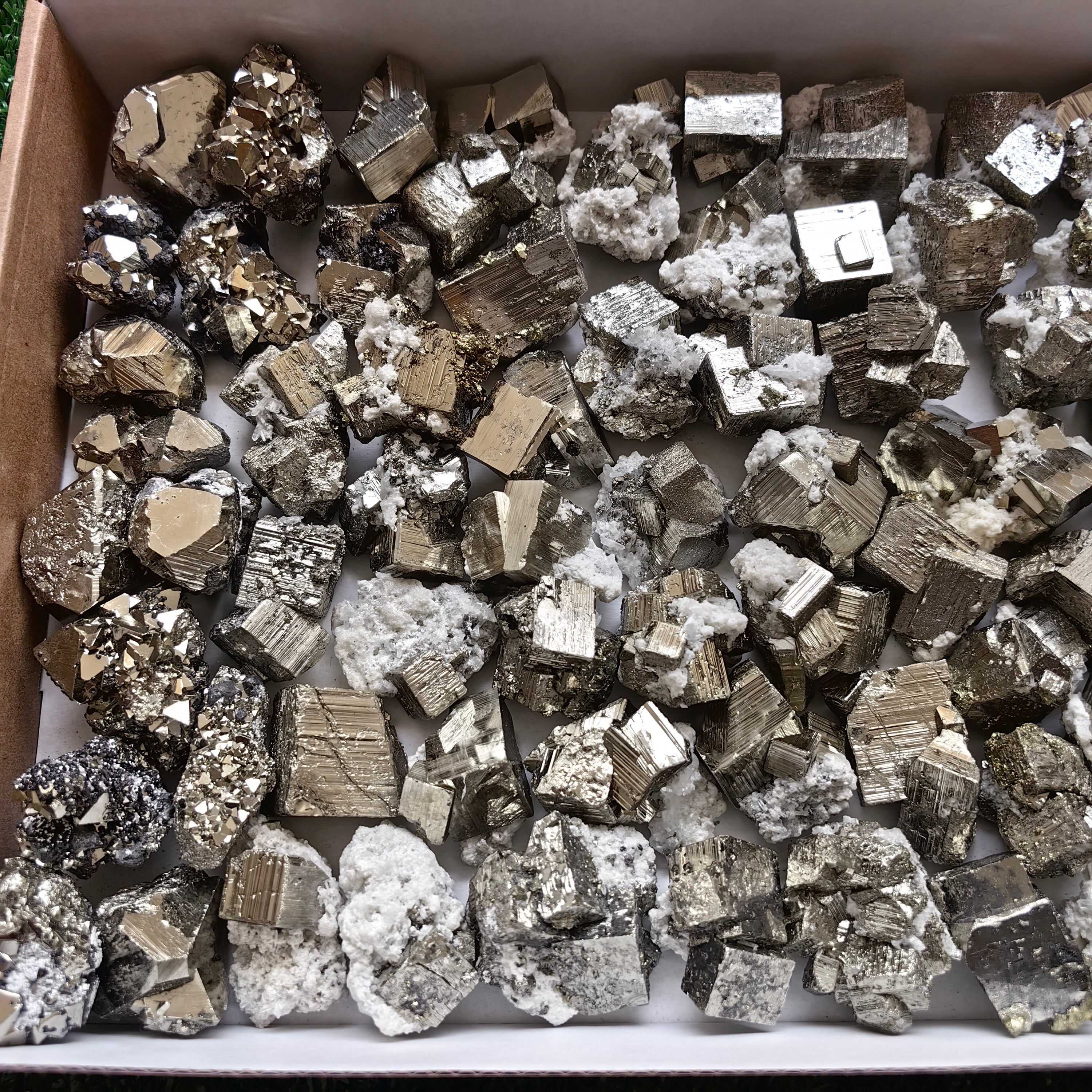 Box pyrite cubic