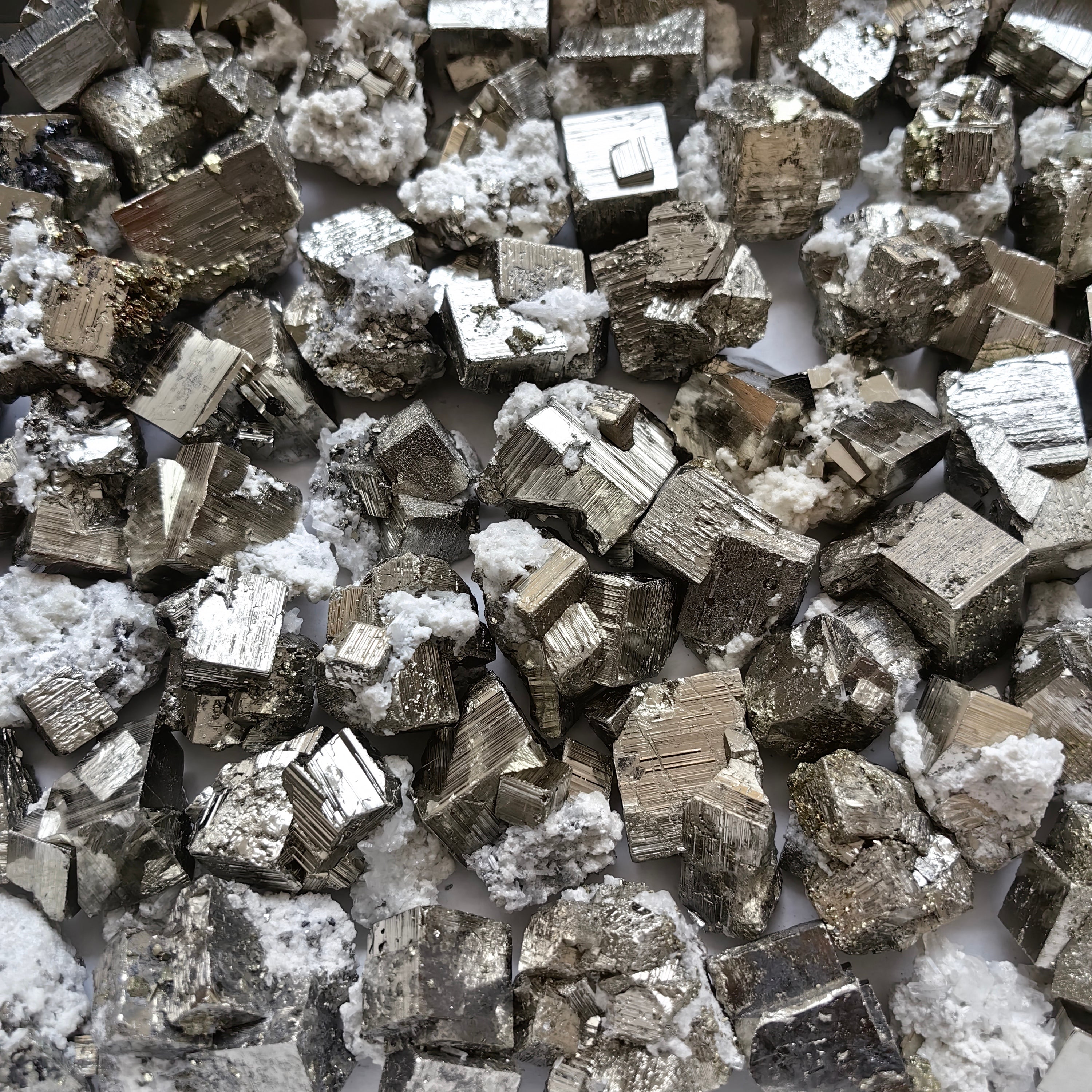 Box pyrite cubic