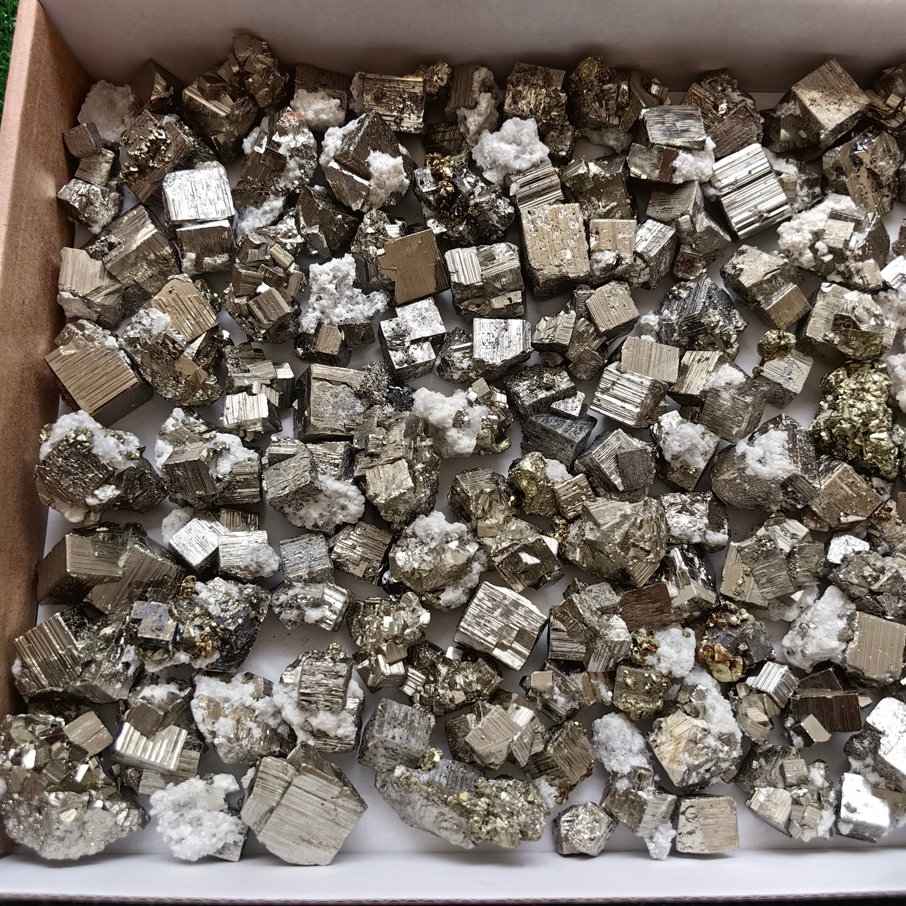 Box pyrite cubic