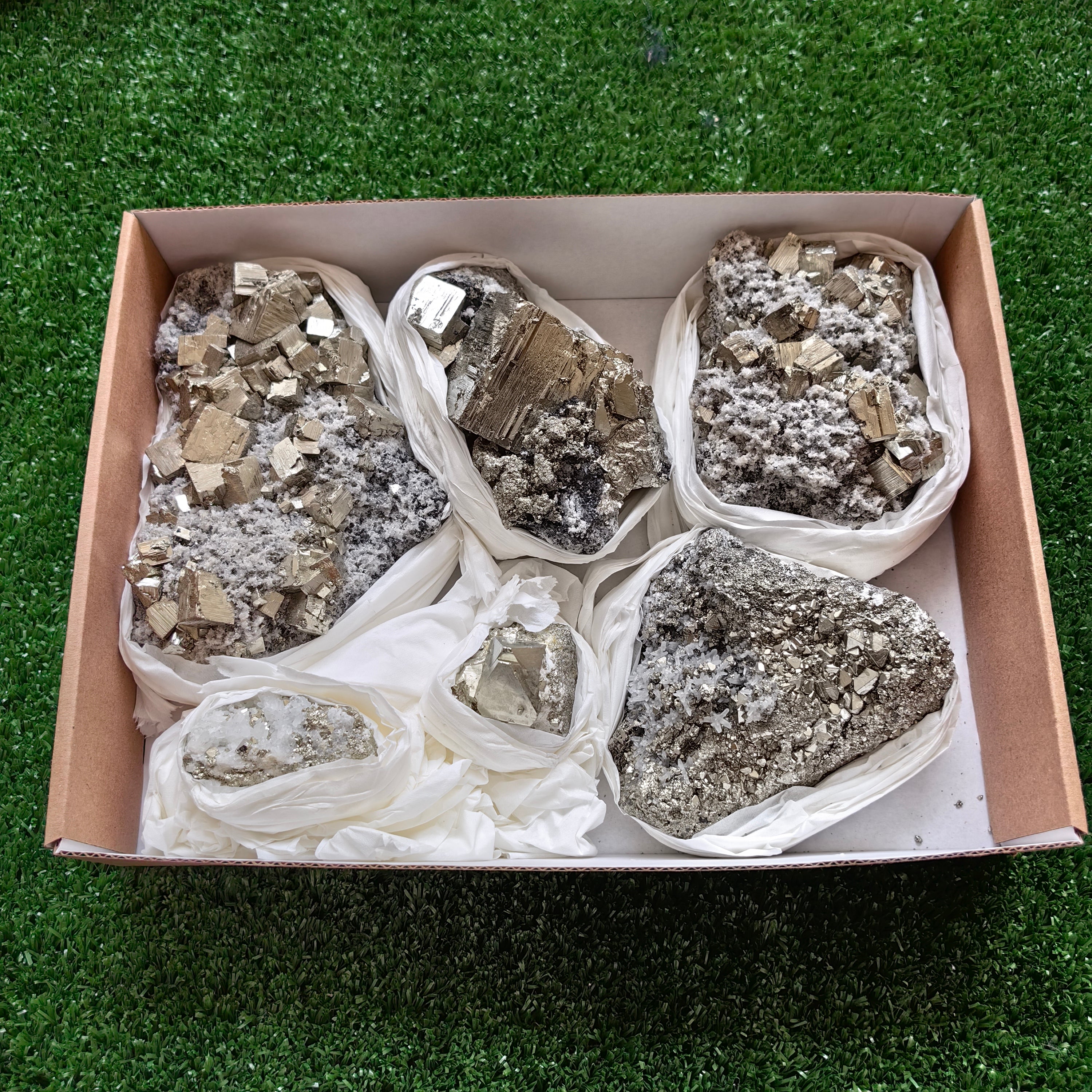 Box pyrite cubic