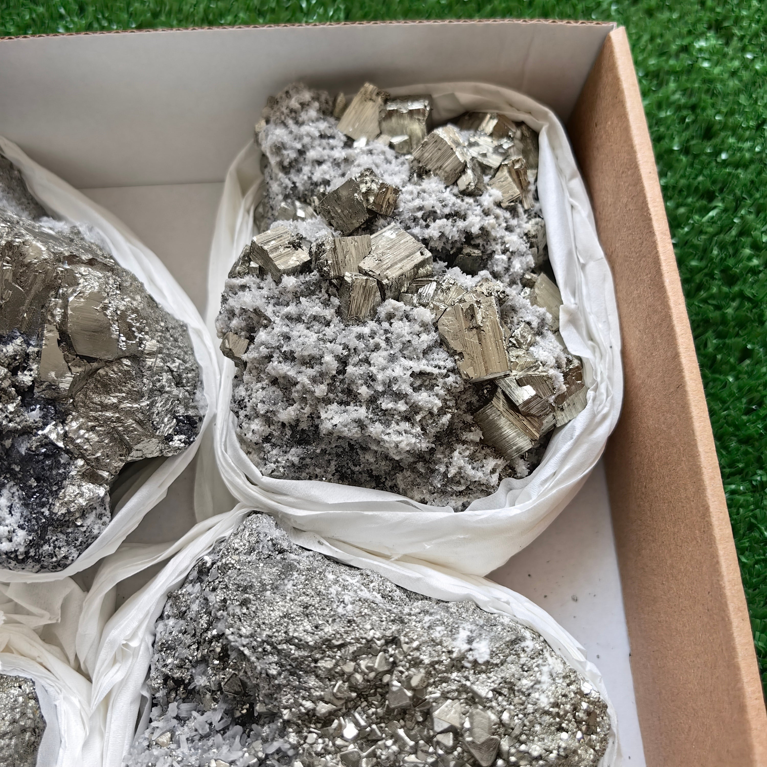 Box pyrite cubic