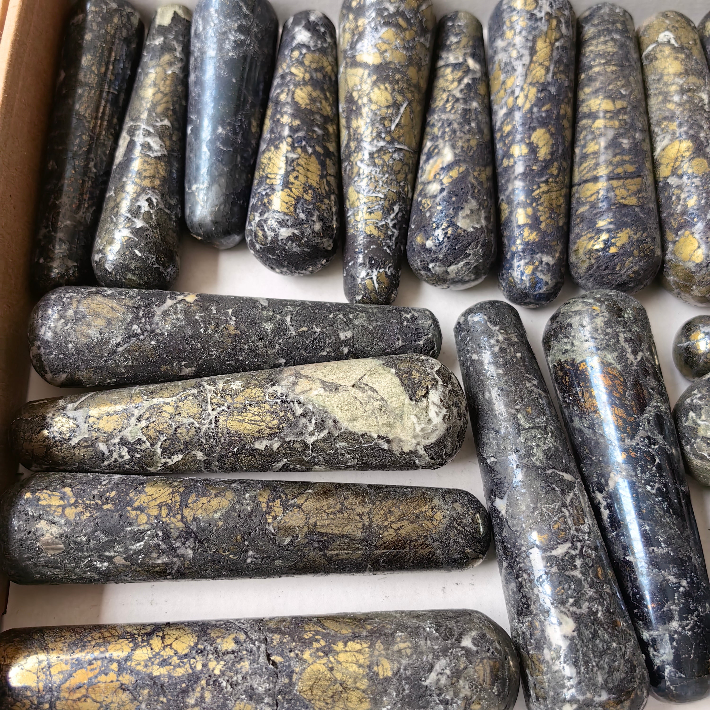 Lot 23 pcs Covellite Wands*