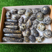 Lot 28 pcs Covellite Palms / Sphere / heart*