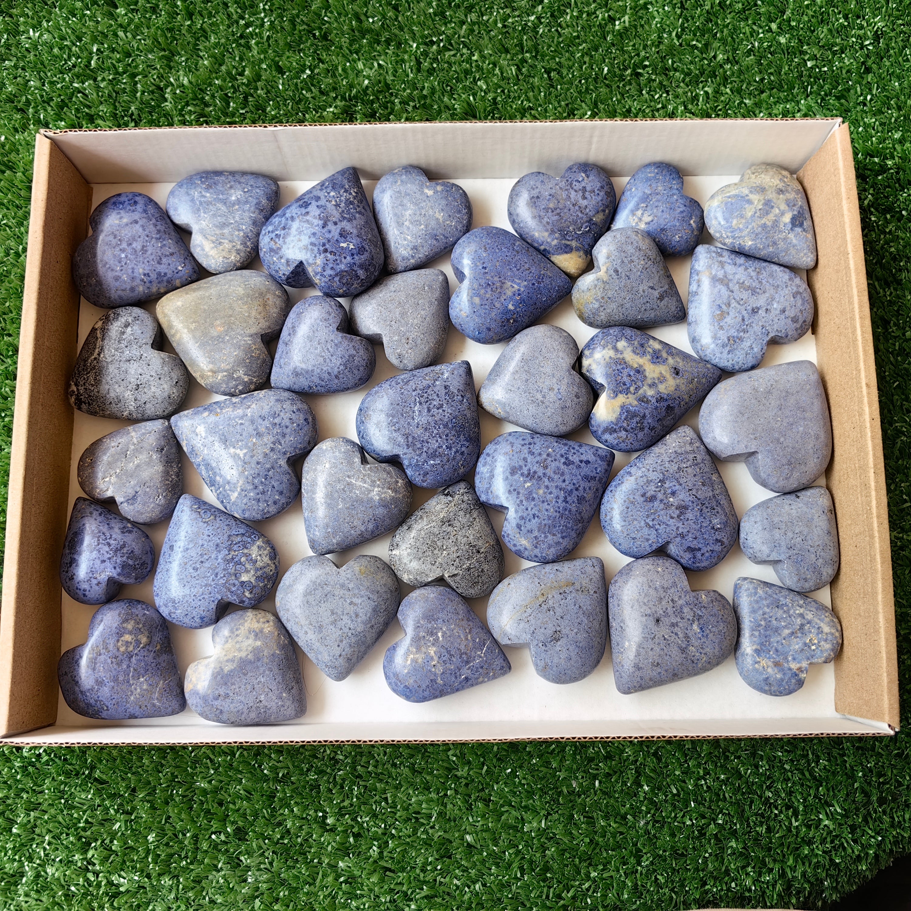 Lot 34 pcs Dumortierite Heart*