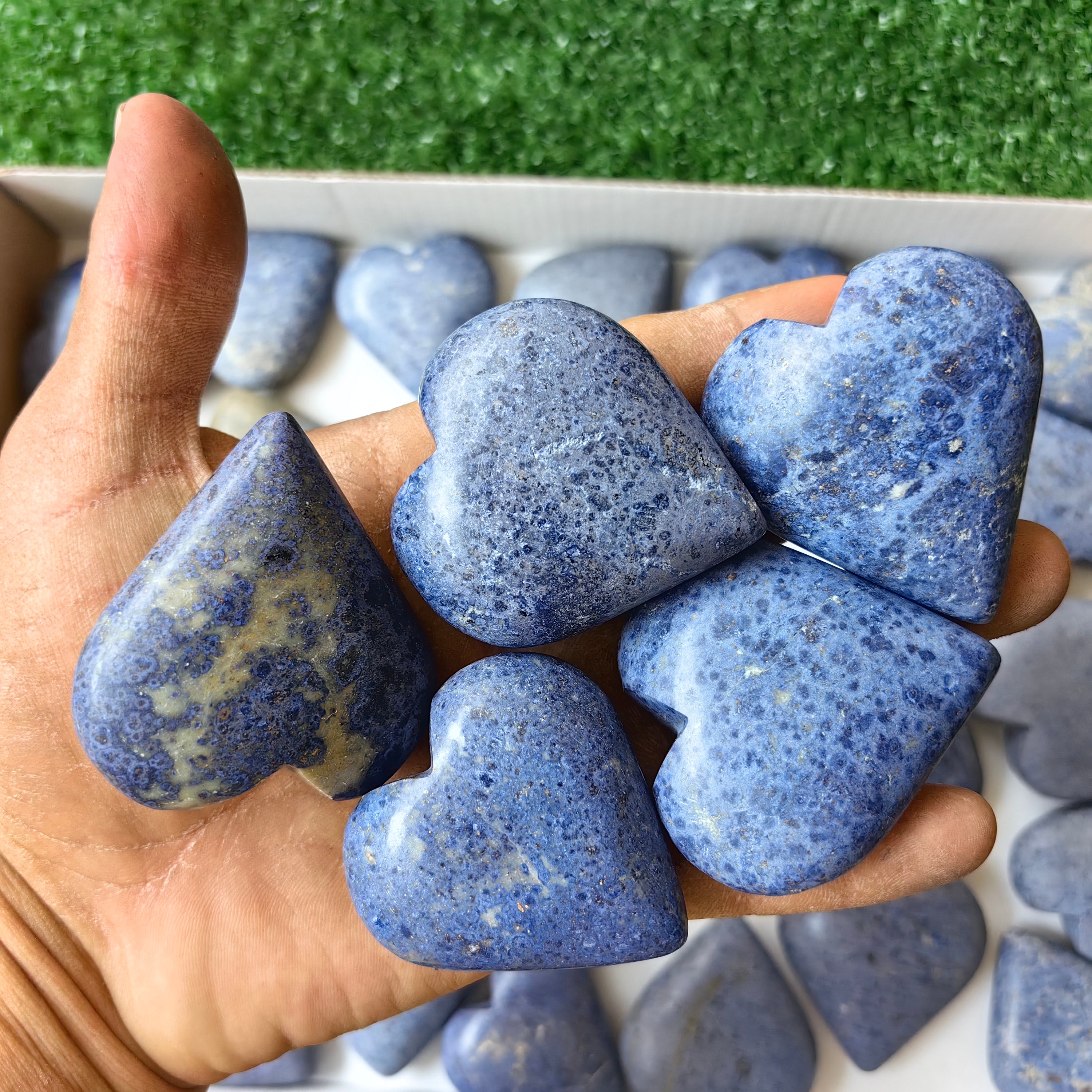 Lot 34 pcs Dumortierite Heart*