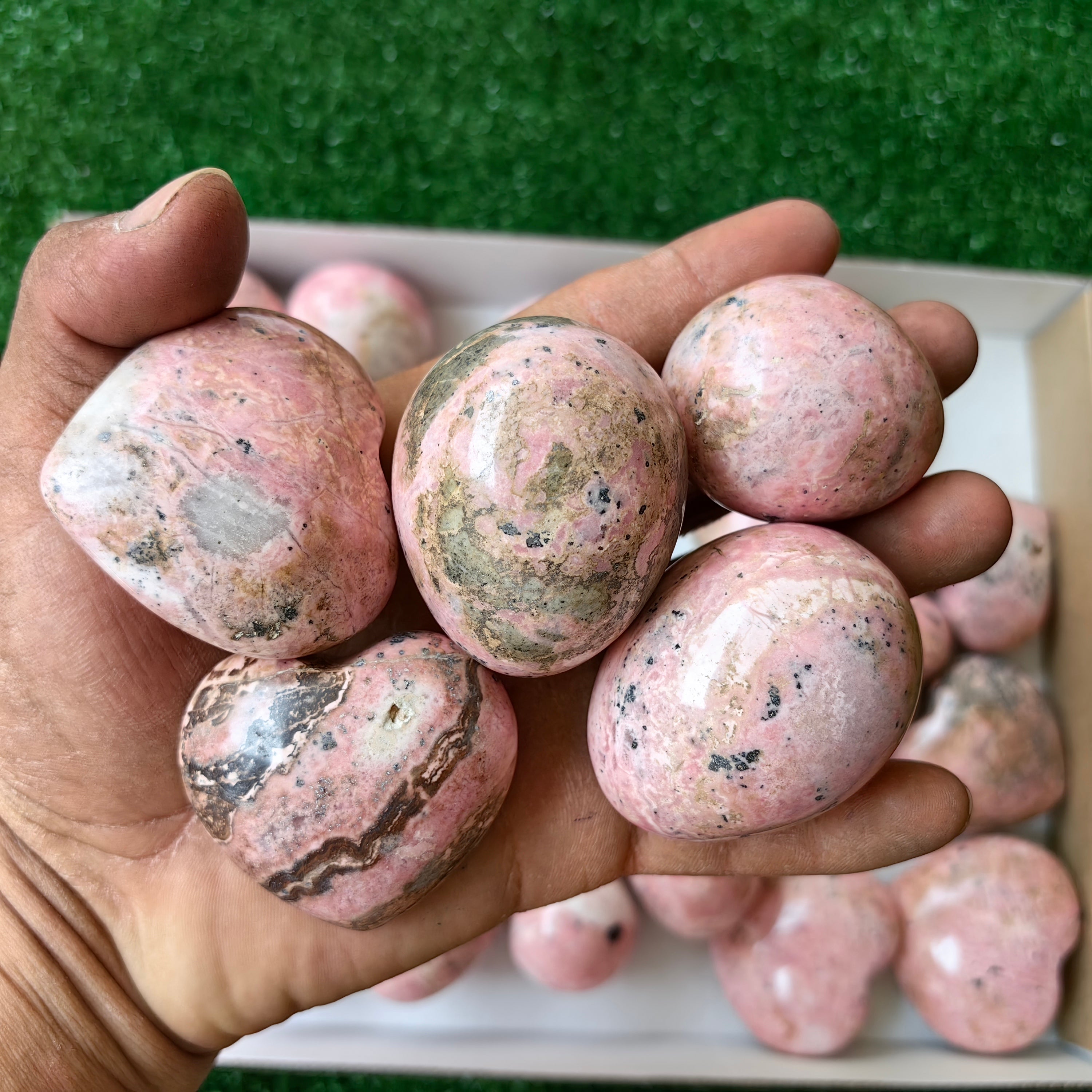 Lot 30 pcs Rhodonite Mixed*