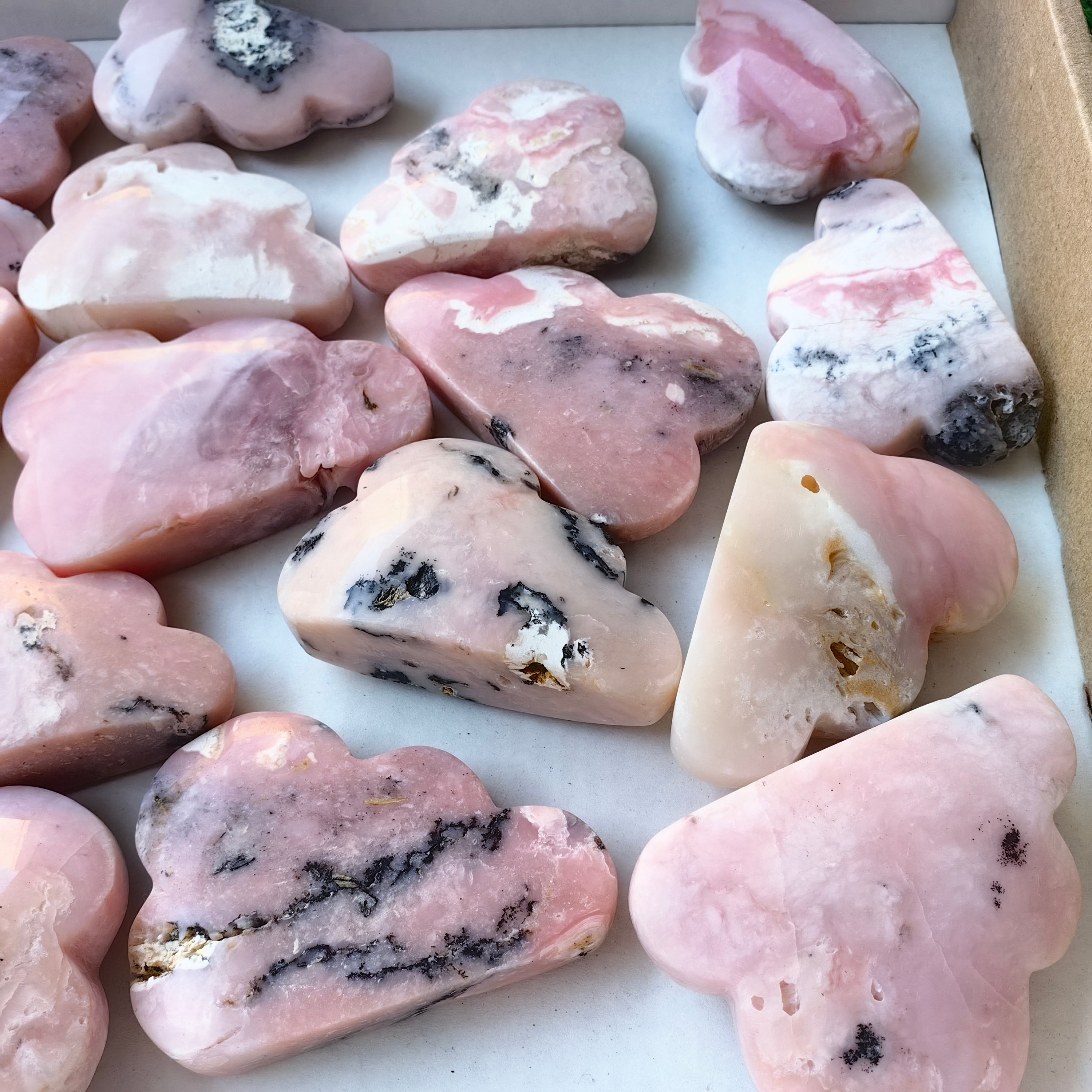 Lot 20 pcs Pink Opal Clouds*