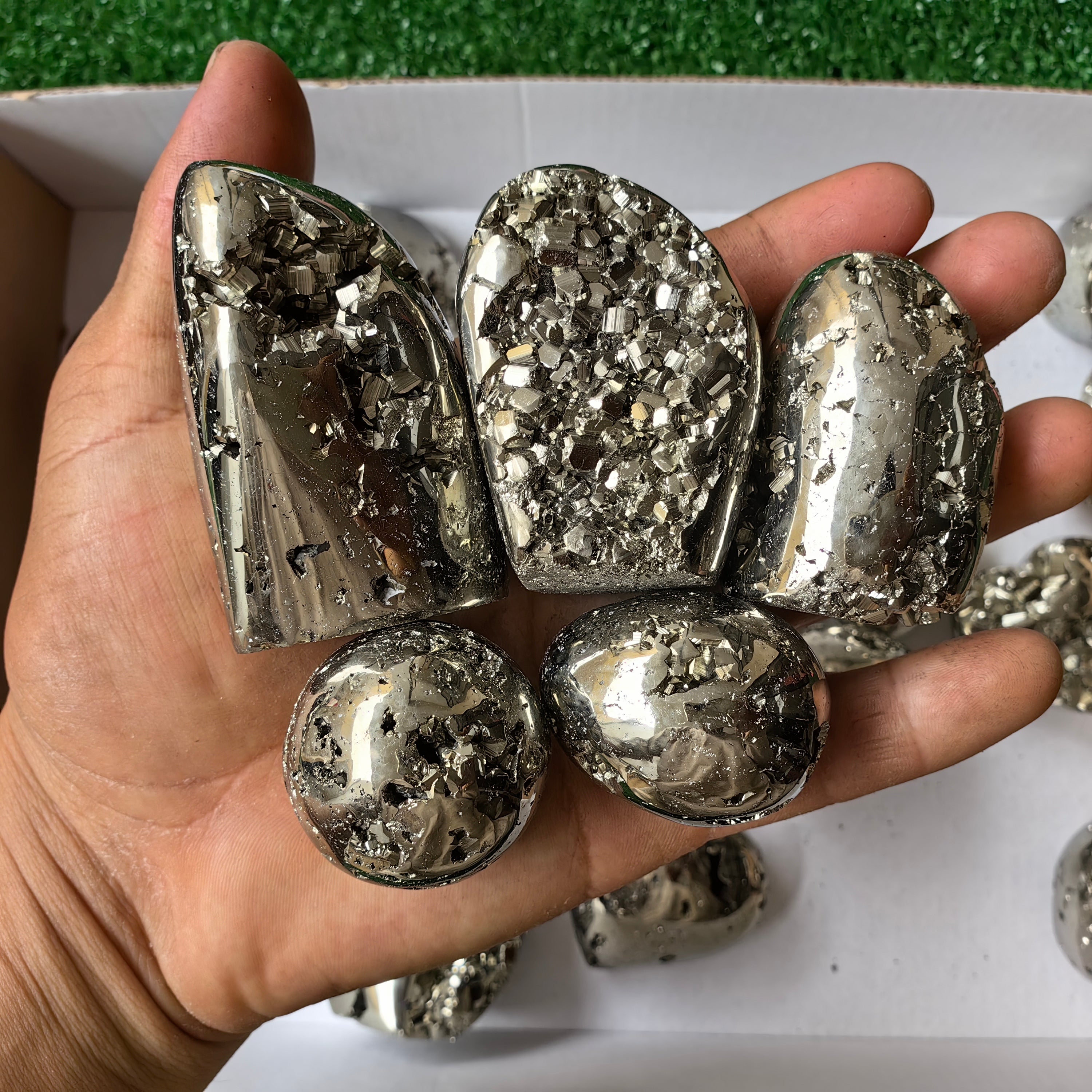 Lot 23 pcs Pyrite Free Form*