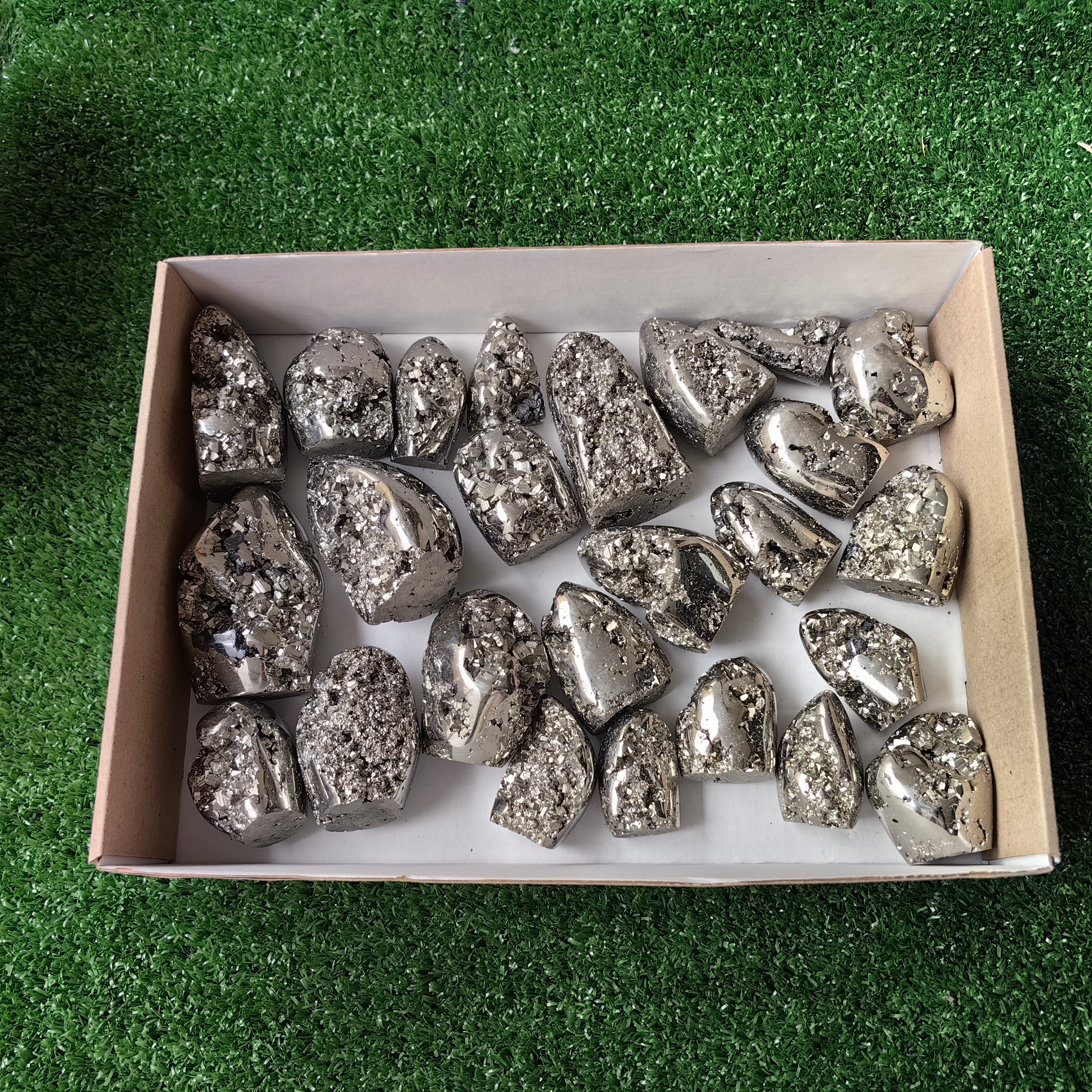 Lot 25 pcs Pyrite Free Form*