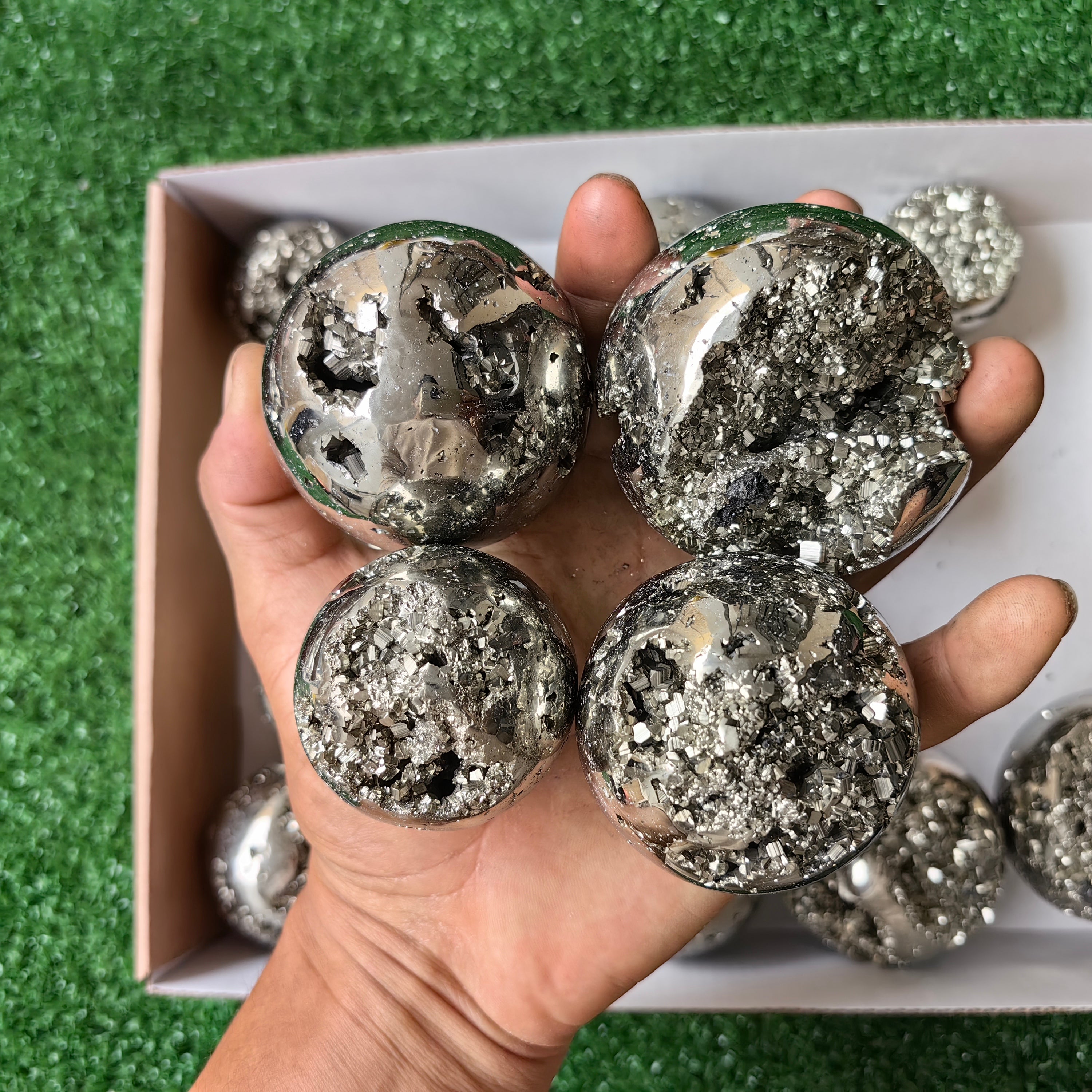 Lot 19 pcs Pyrite Sphere*