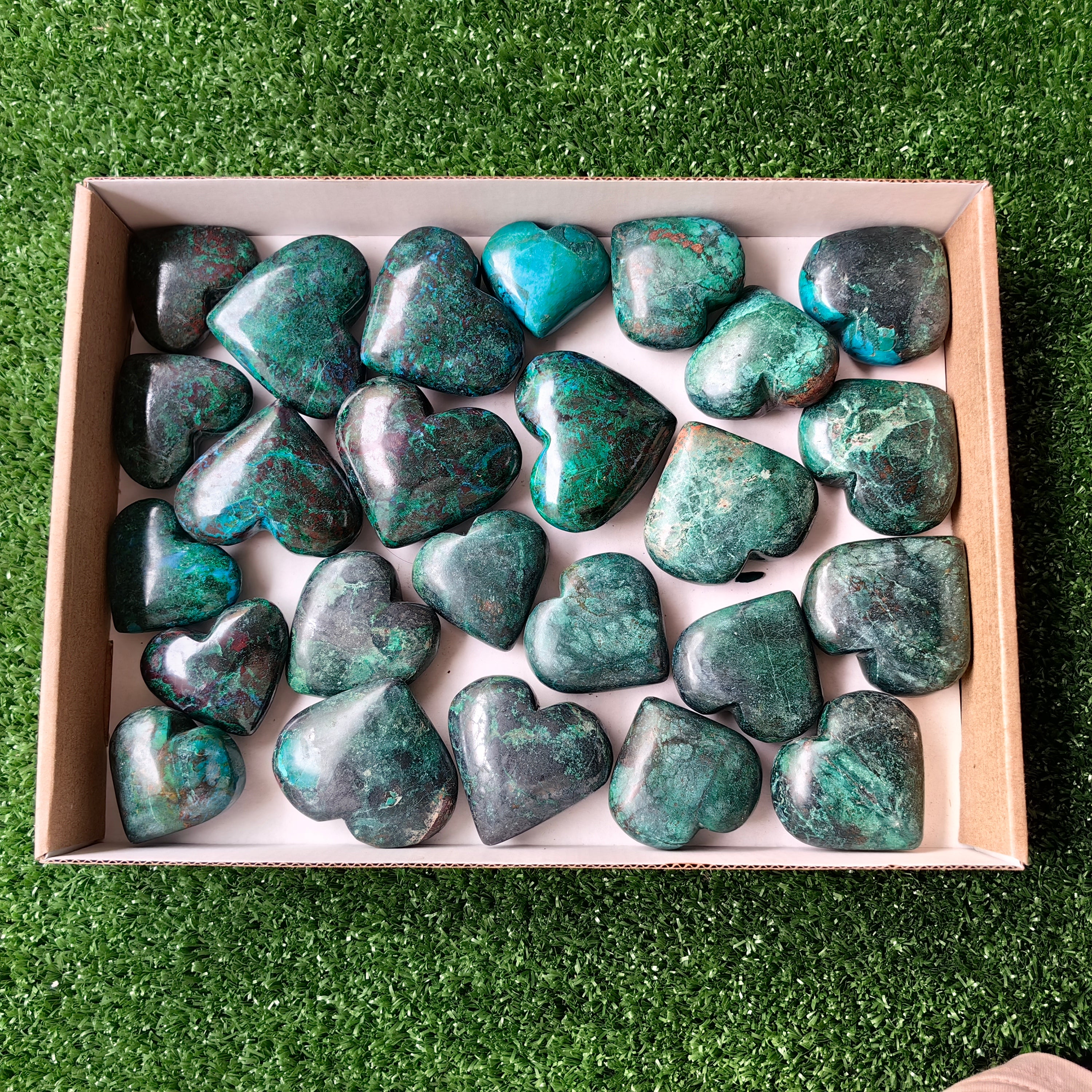 Lot 25 pcs Chrysocolla Heart*