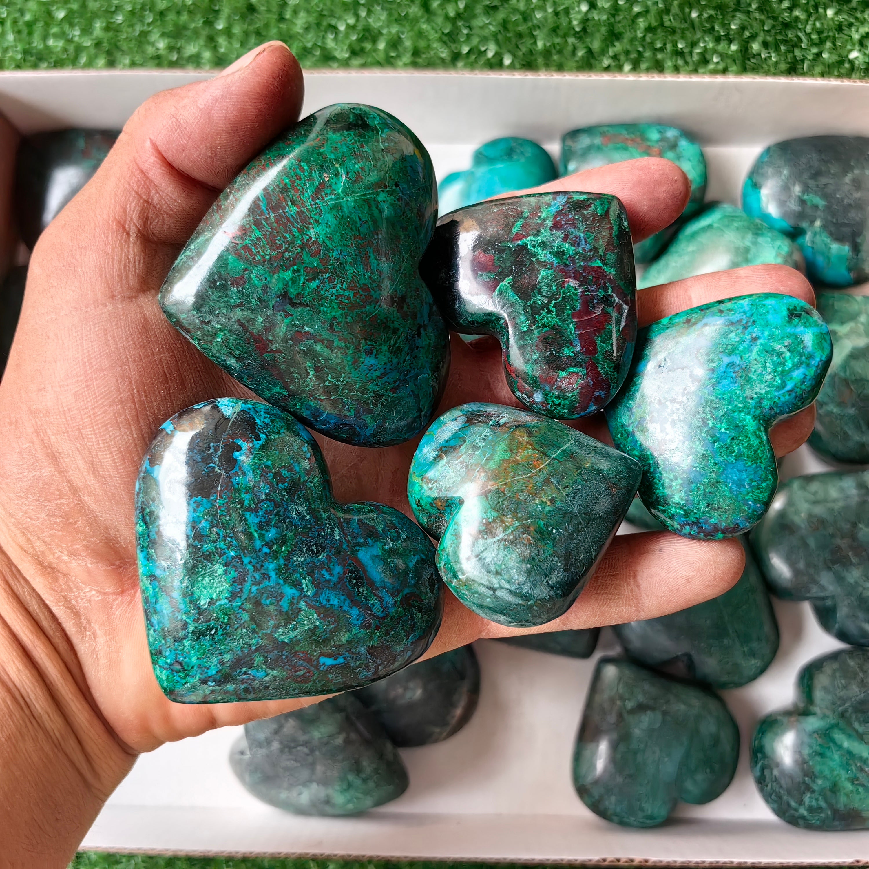Lot 25 pcs Chrysocolla Heart*
