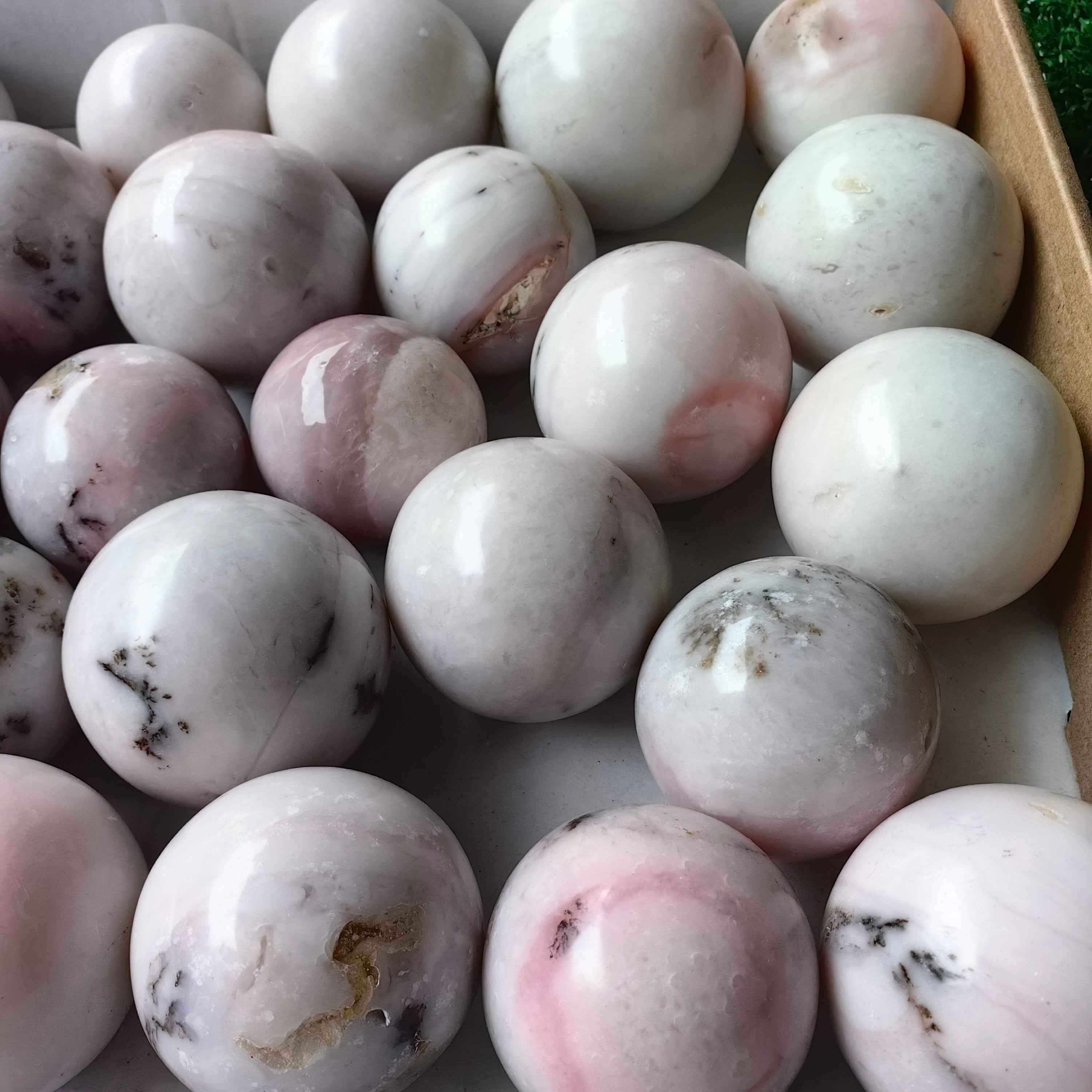 Lot 29 pcs Pink Opal Sphere*
