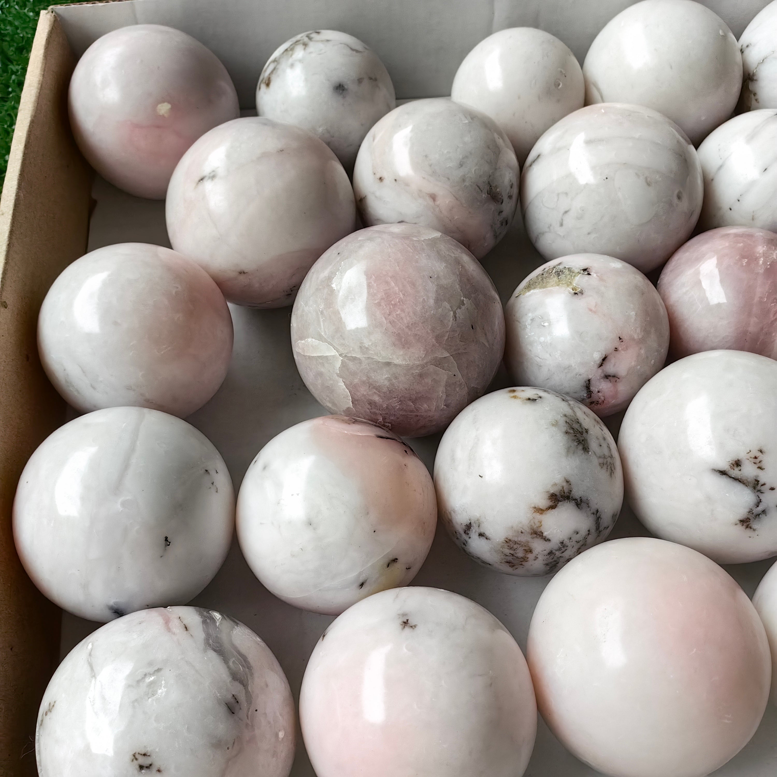 Lot 29 pcs Pink Opal Sphere*