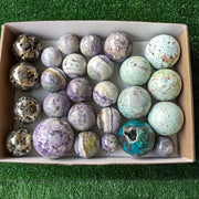 Lot 26 pcs Mixed Stone Spheres