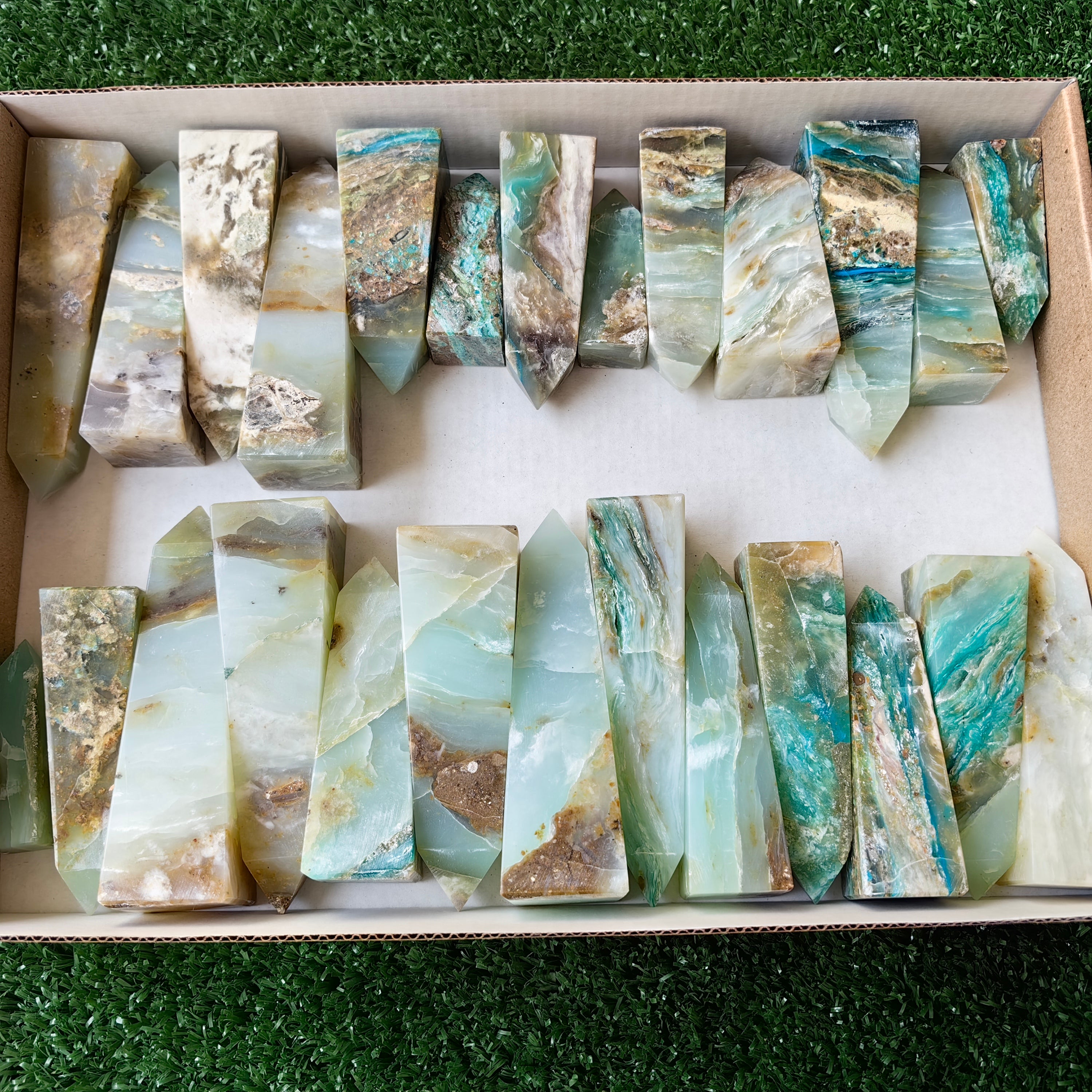 Lot 26 pcs Blue Opal Tower