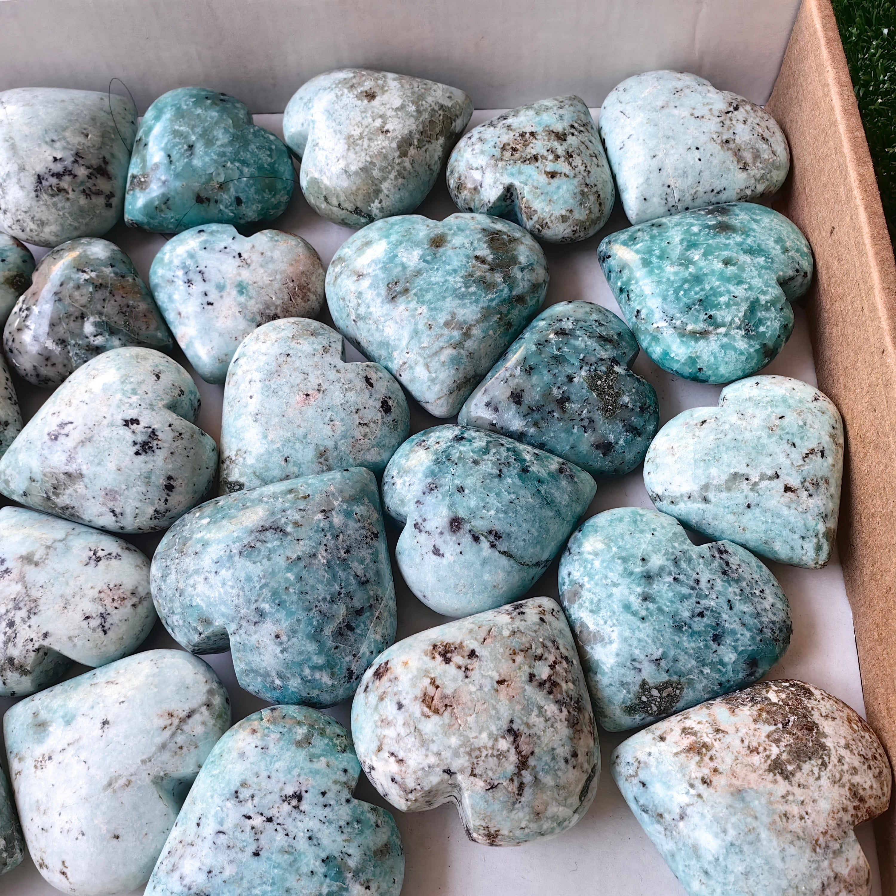 Lot 30 pcs Chrysoprase Heart