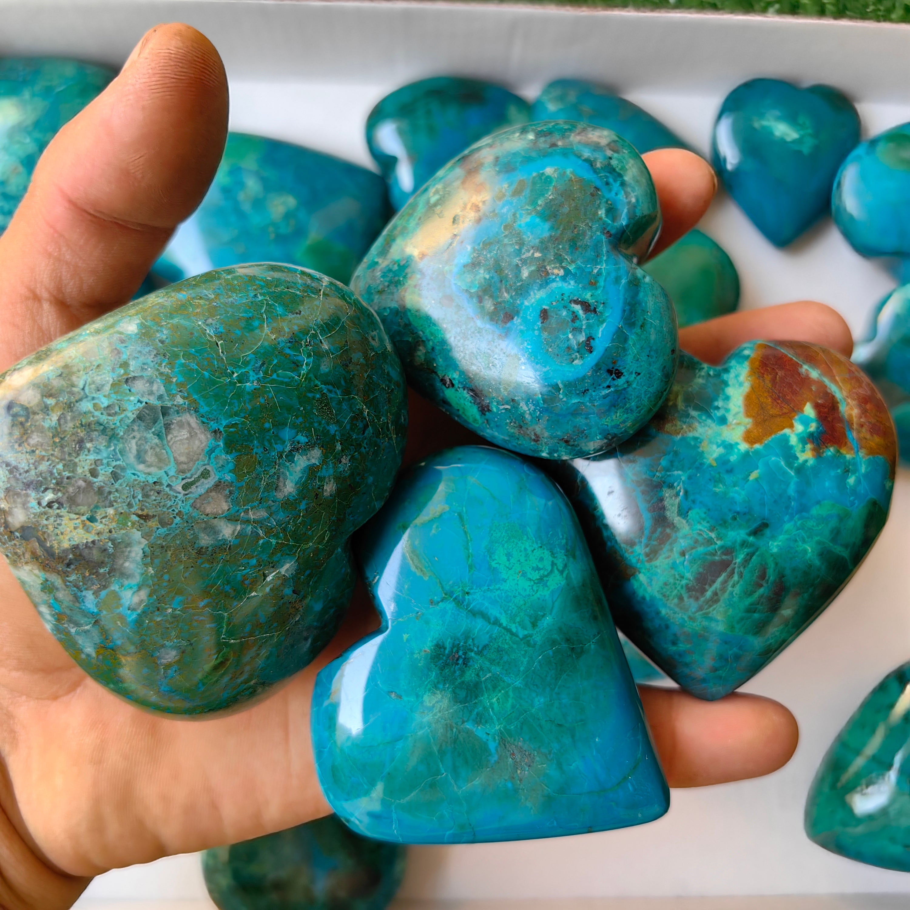 Lot 25 pcs Chrysocolla Heart
