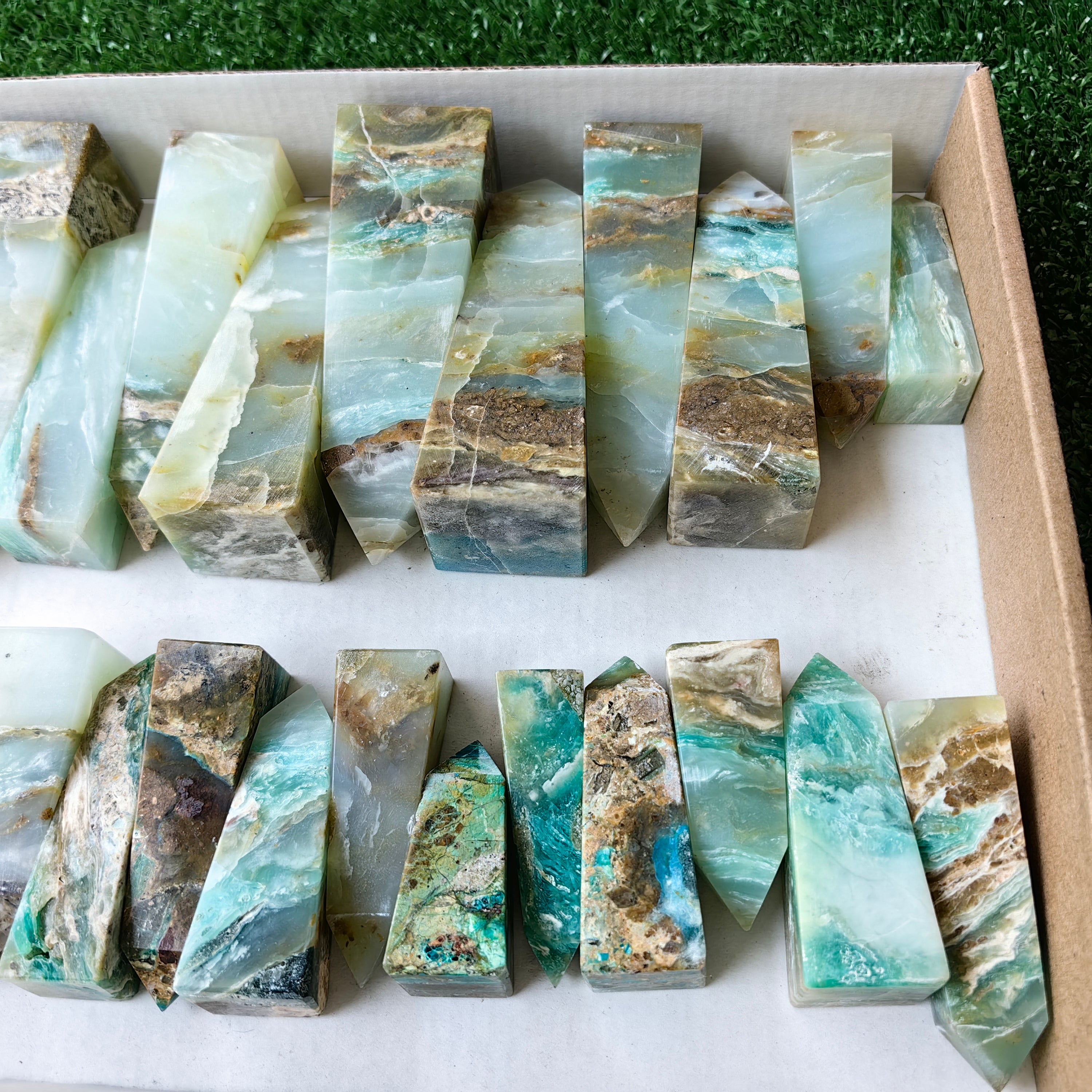 27 pcs Blue Opal Tower