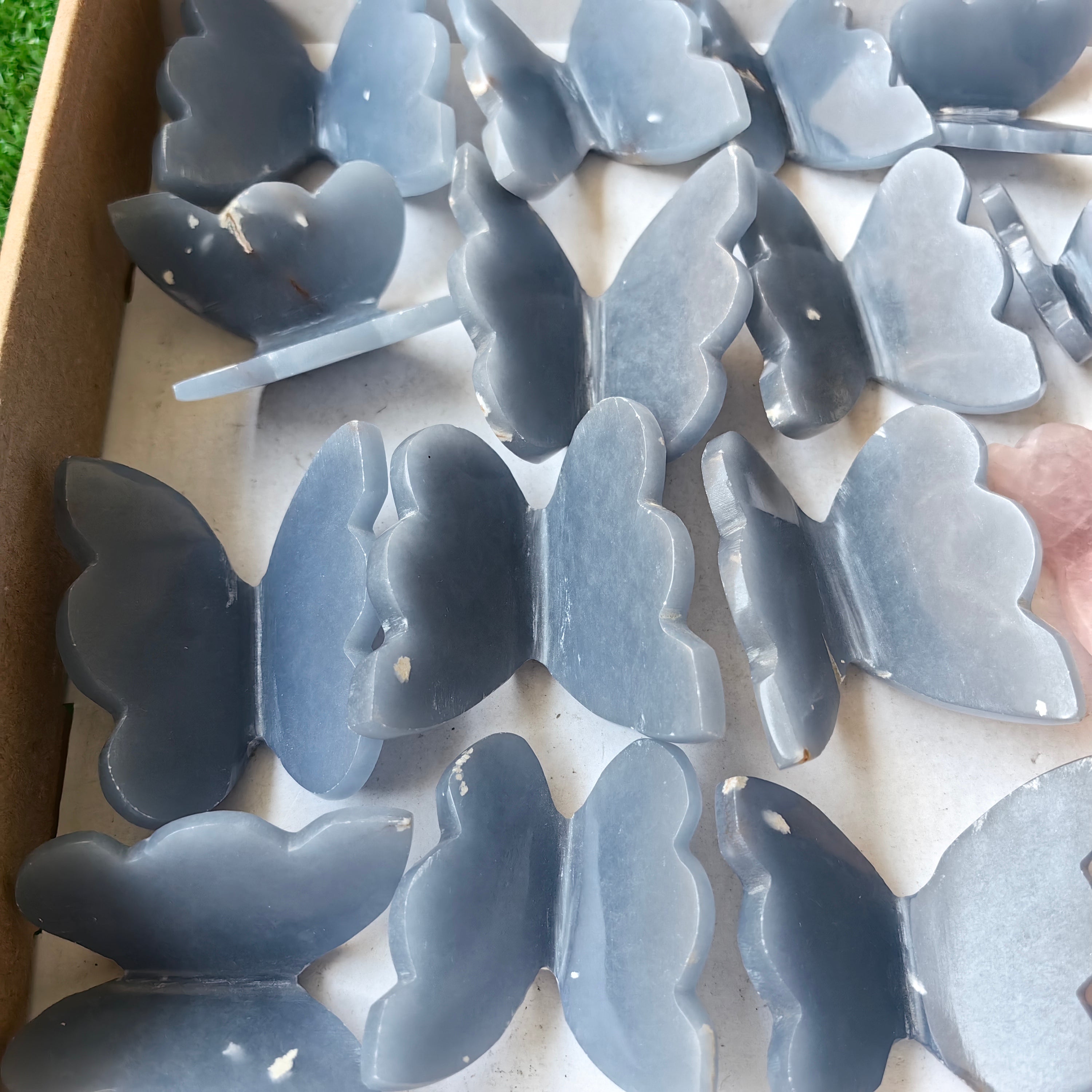 28 pcs Angelite / Rose Quartz Butterfly